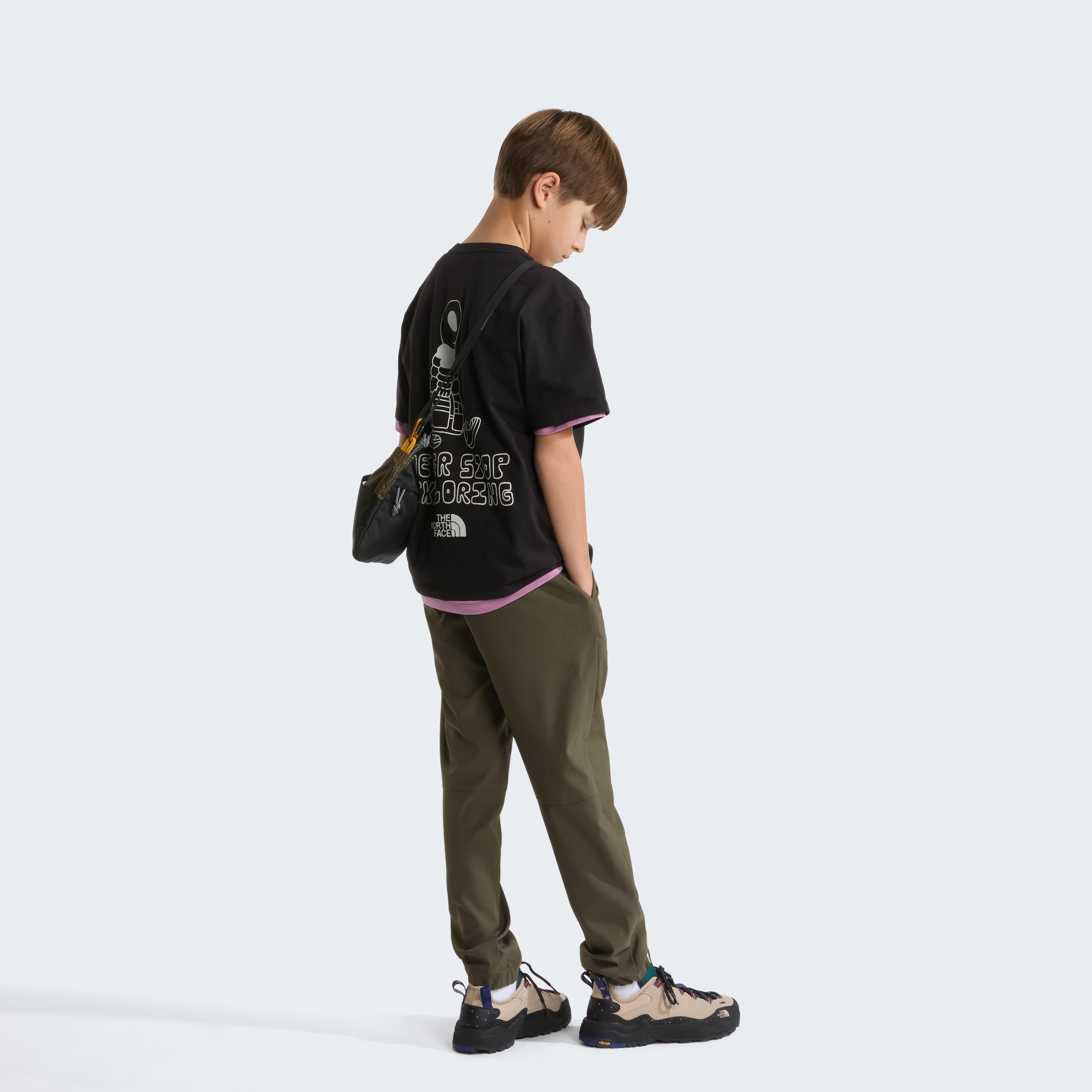 The North Face T-Shirt »TEEN ALIEN RELAXED SS TEE - GRAPHIC« für Jugendliche, mit sportlichem Stil, Kurzarmdesign