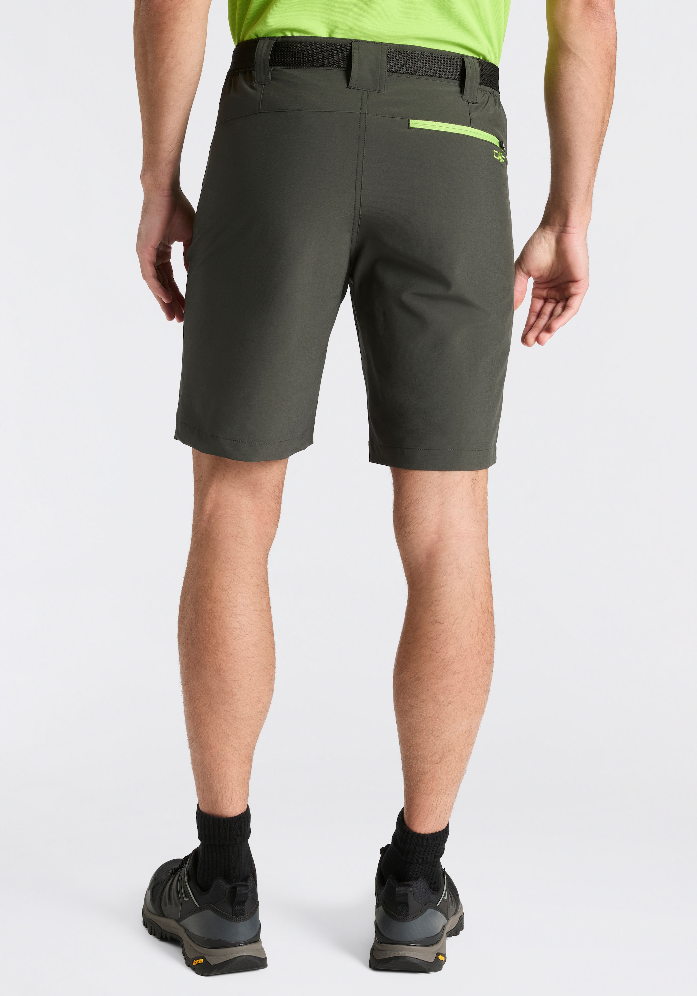 CMP Funktionsshorts  mit Reißverschlusstaschen, aus elastischem, atmungsaktivem Material