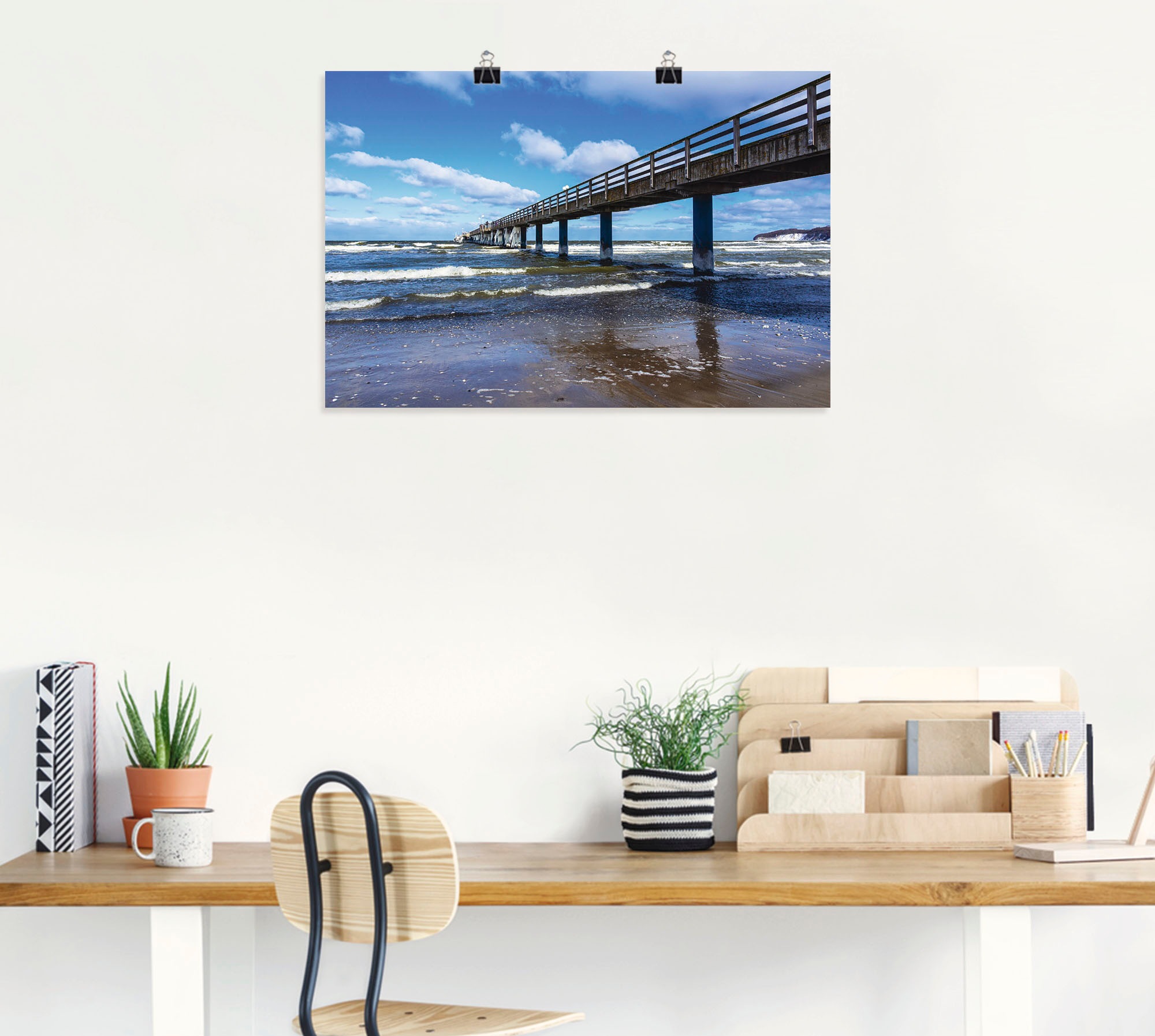 Artland Poster »Die Seebrücke in Zingst im Winter«, Brücken, (1 St.), als Alubild, Leinwandbild, Wandaufkleber oder Poster in versch. Größen