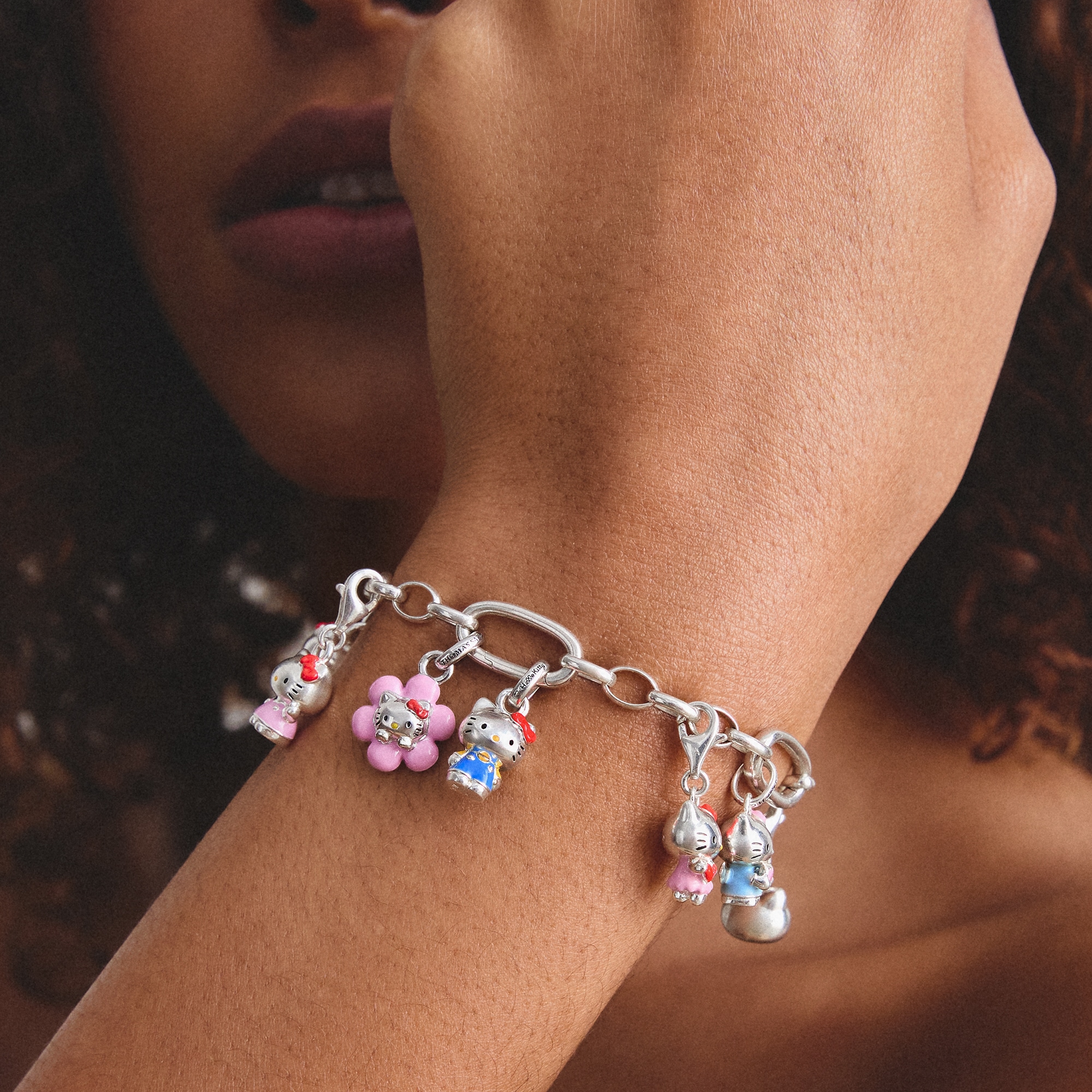 THOMAS SABO Charm-Einhänger »THOMAS SABO ♡ Hello Kitty Charm klassisch blau - Connect« Emaille