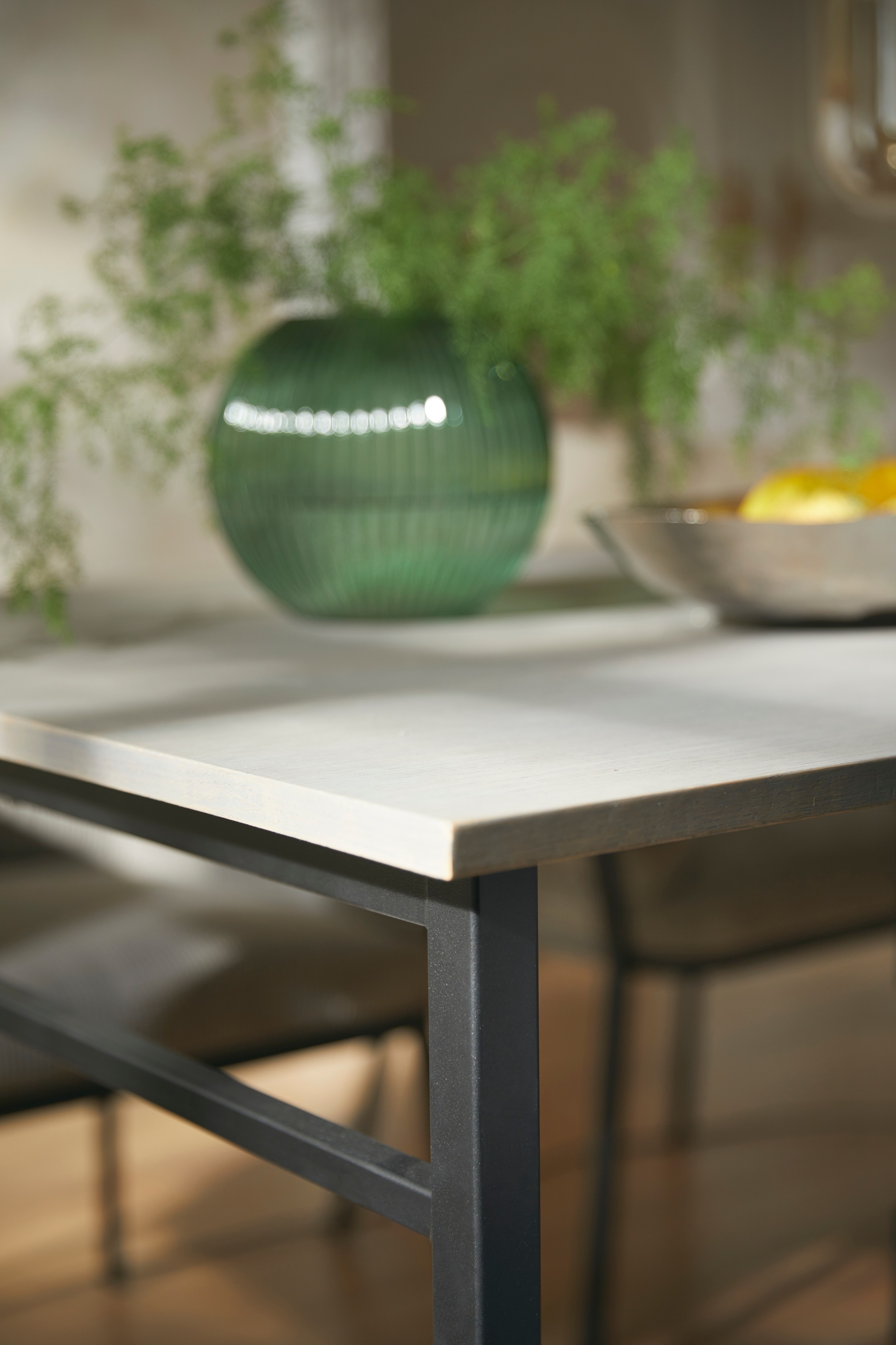 Home affaire Esstisch »Sare«, mit Echtholzfurnier aus Eiche