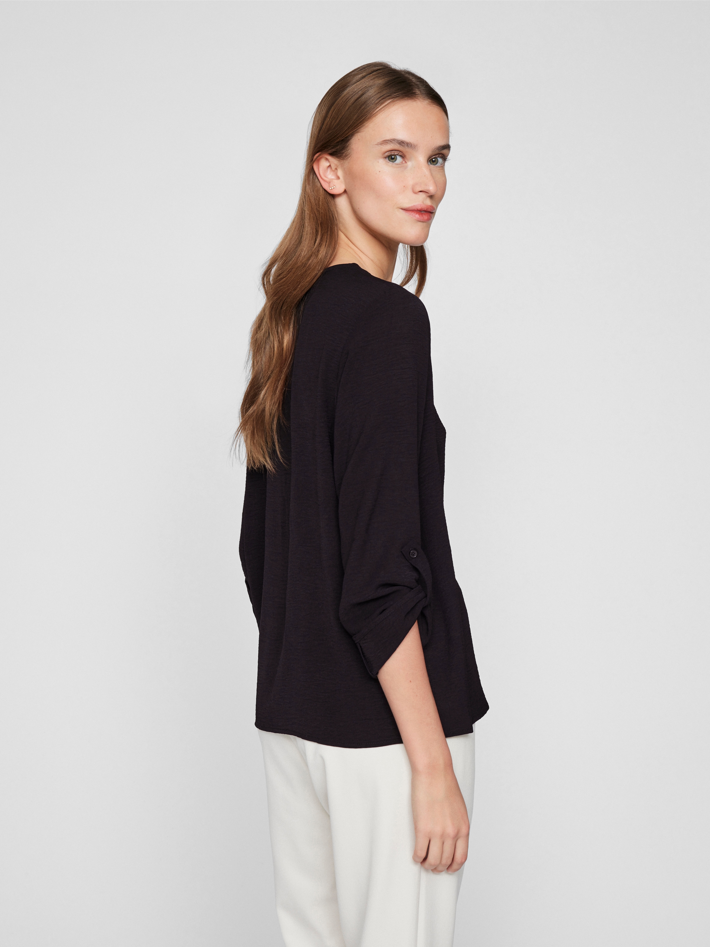 Vila Blusenshirt »VIJOSA 3/4 V-NECK TOP - NOOS«