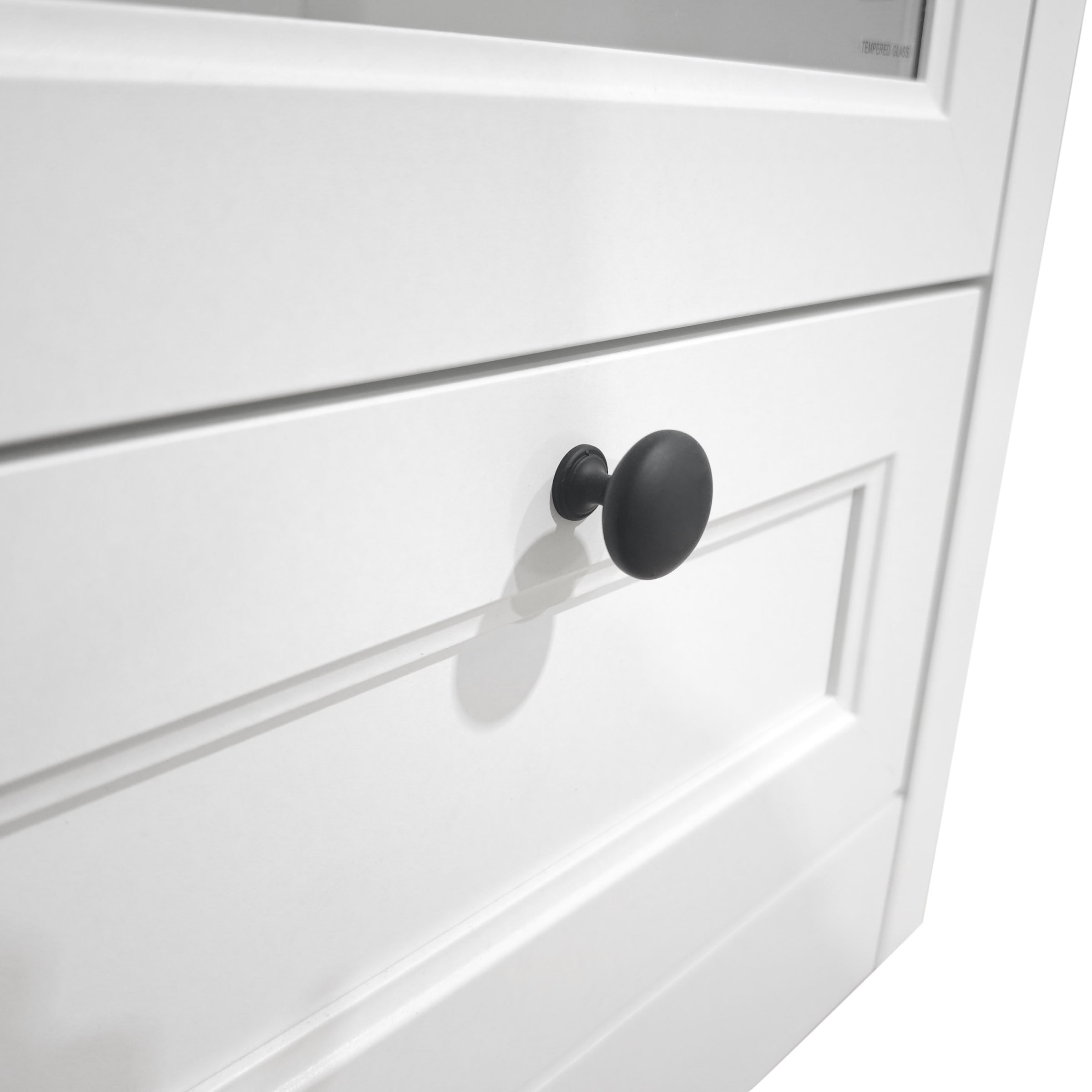 OTTO home Highboard »Ismund«, aus MDF, mit Holz-Zierleiste, schwarzen Metallgriffen, Höhe 121 cm