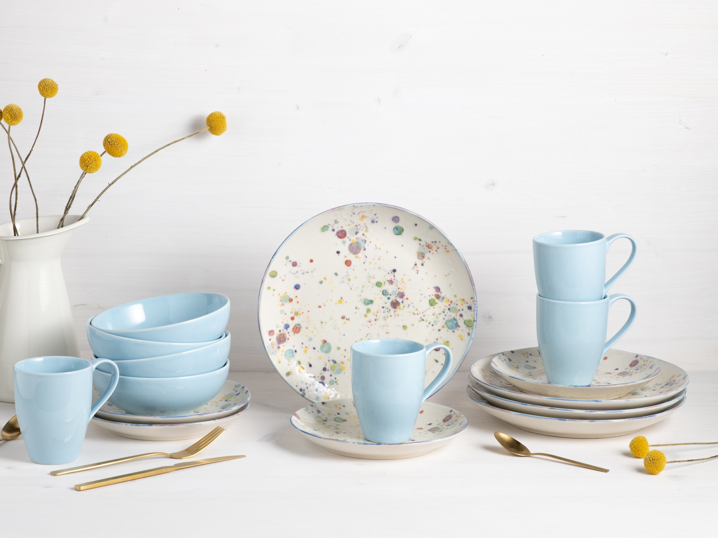 CreaTable Kombiservice »Candy Drops, Kombi-Service 16-tlg.« Unregelmäßige bunte Punkte, Gute Laune Geschirr, Frisch, Freundlich