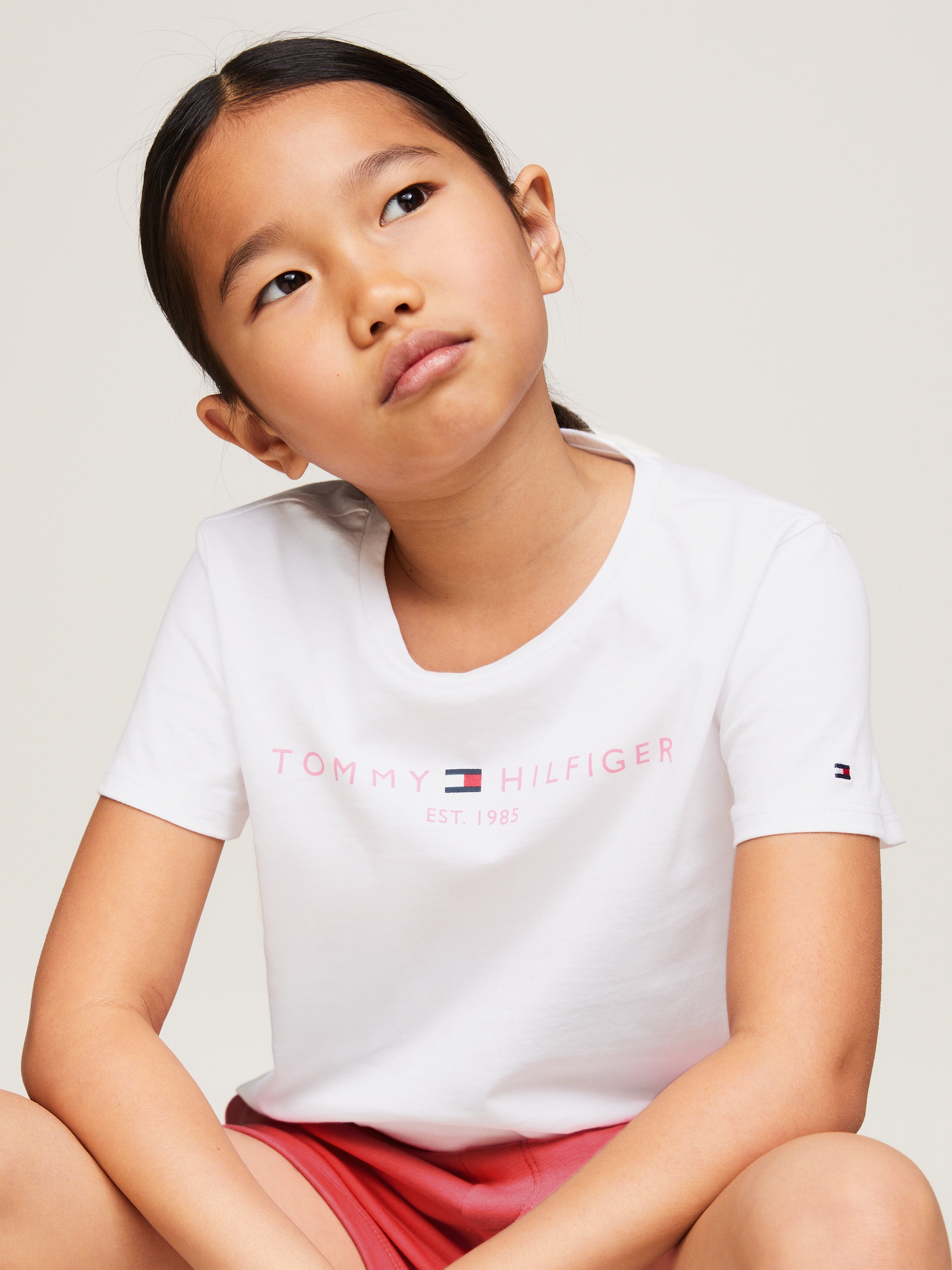 Tommy Hilfiger T-Shirt »ESSENTIAL TEE SHORT SET«, (Set, 2 tlg., Shirt + Shorts), Kinder bis 16 Jahre