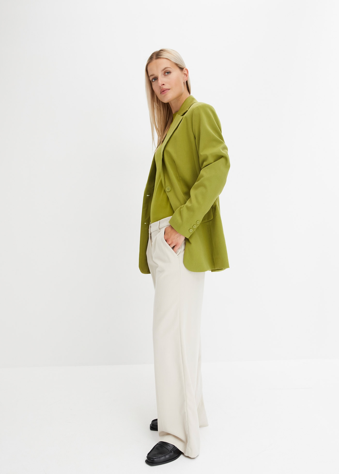 bonprix Longblazer trendiger Look, Oversize Passform, aus Viskose-Mix, unifarben