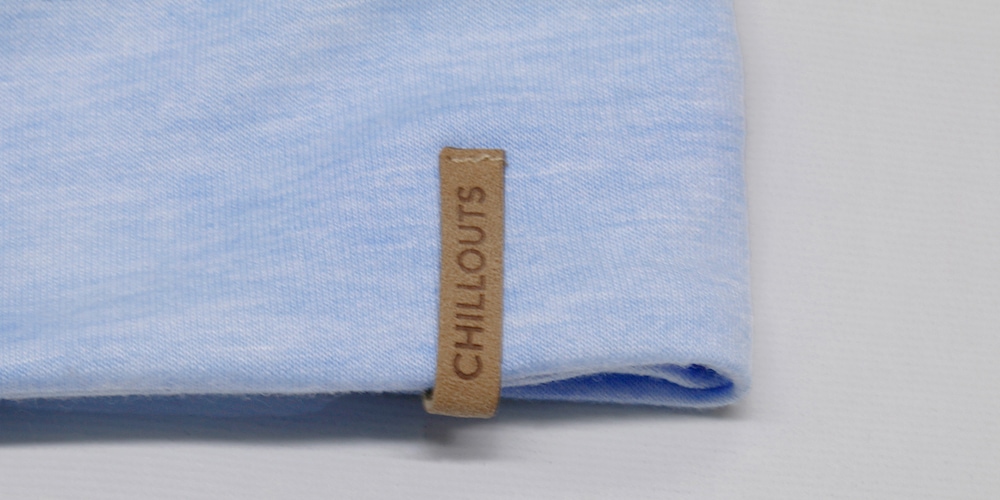 chillouts Beanie »Surrey Hat«, (1 St.), mit dezentem Flag-Label, passt sich jeder Kopfform an