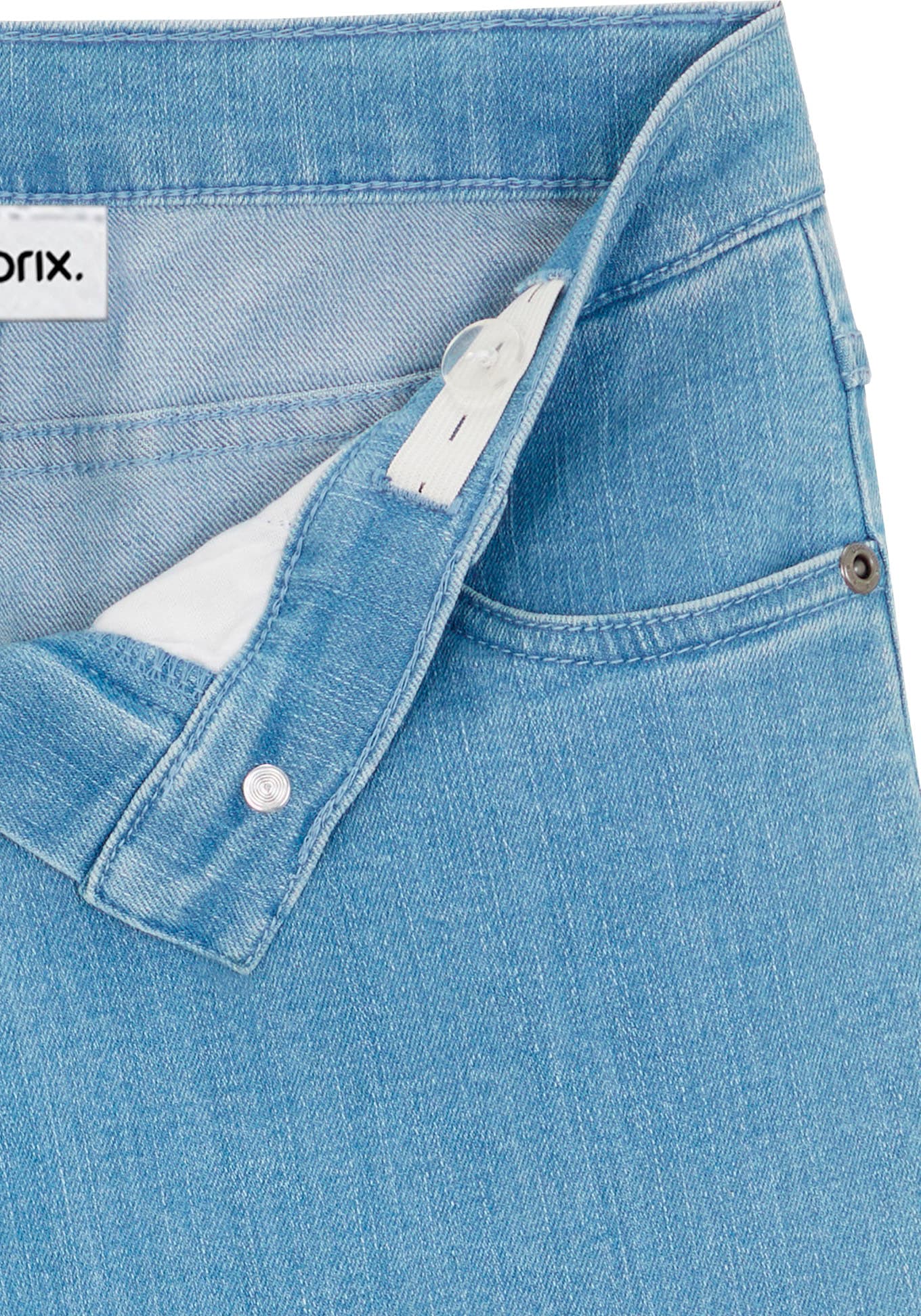 bonprix Cargojeans »Weite Cargo-Jeans Mid Waist« Loose Fit, Mid Waist, mit aufgesetzten Taschen