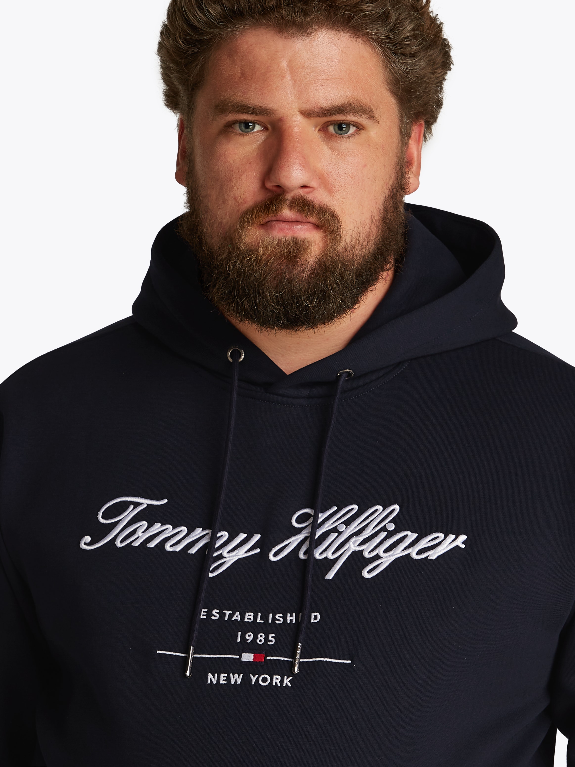 Tommy Hilfiger Big & Tall Sweatshirt »BT-SCRIPT LOGO HOODY-B«, in Großen Größen, Logostickerei