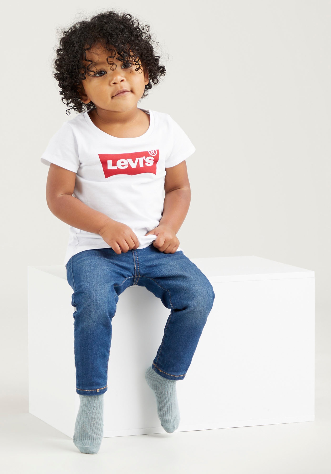 Levi's® Kids T-Shirt »LVG BATWING TEE«, mit LEVIS®-Print - for BABY GIRLS