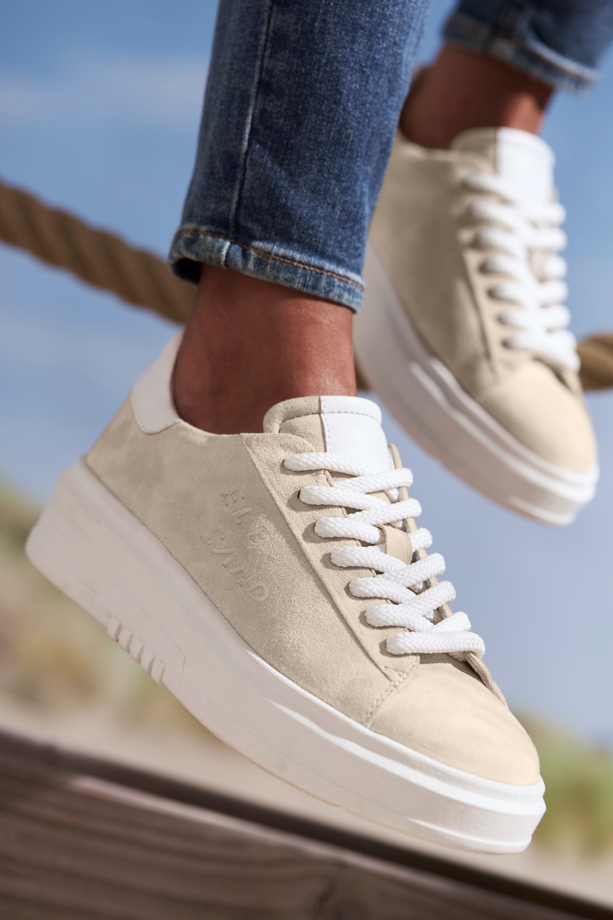 Elbsand Sneaker »Schnürschuh«, Schnürhalbschuh,Freizeitschuh aus Leder mit modischer Plateausohle