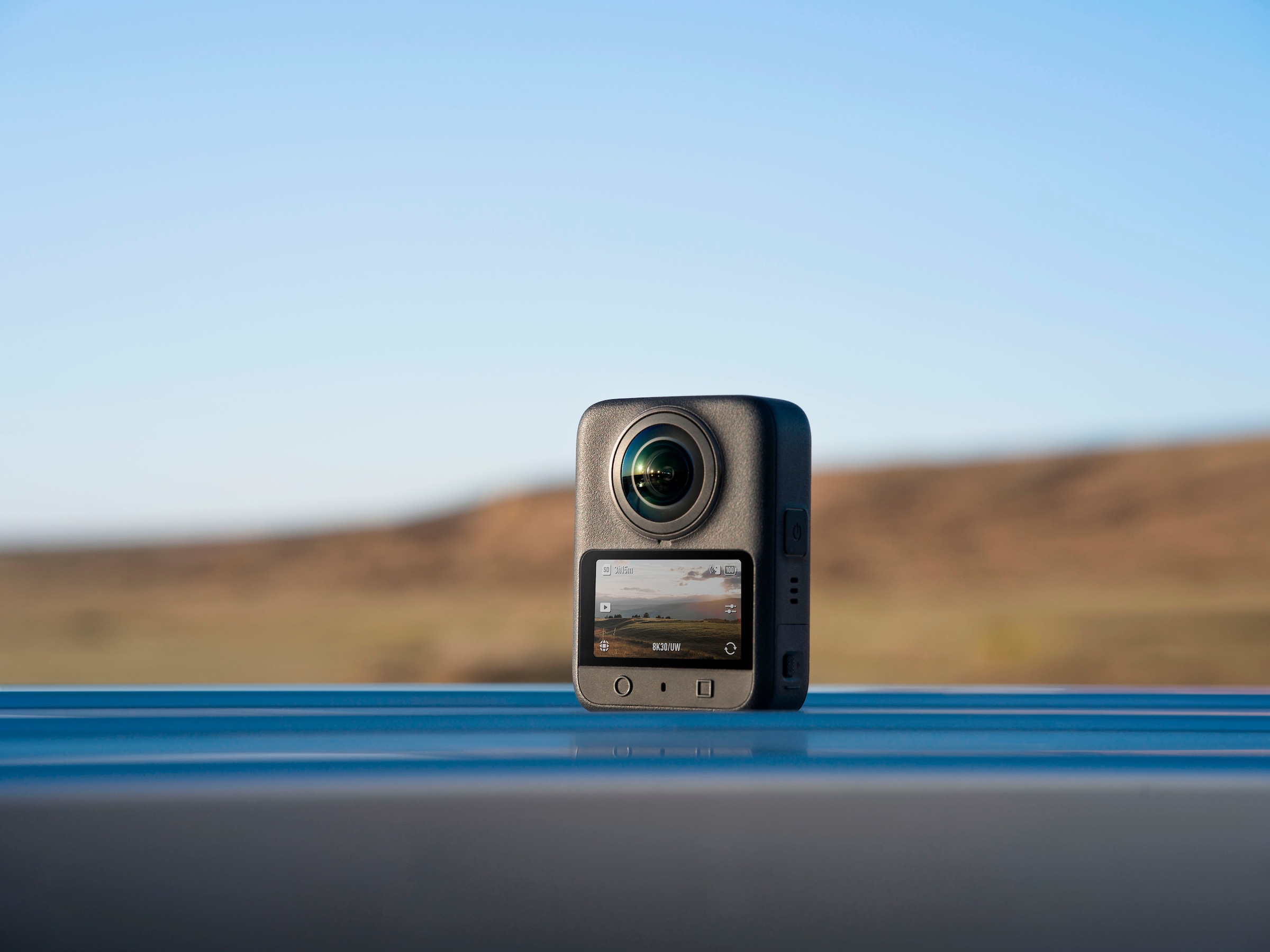 DJI Action Cam »Osmo 360 Adventure Combo«, 8K, Bluetooth-WLAN (Wi-Fi), 360°-Kamera