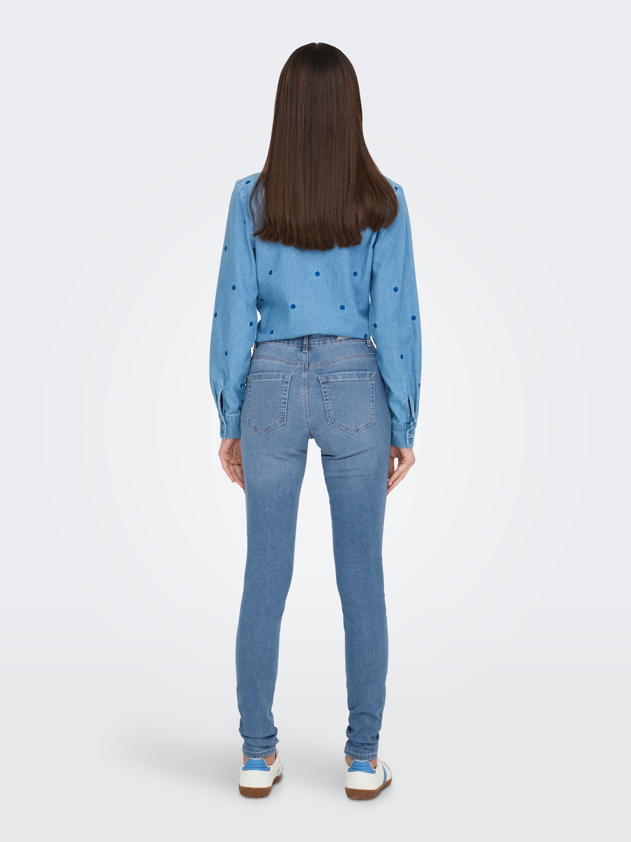 ONLY Skinny-fit-Jeans »ONLWAUW MID WAIST SK VIS BUT DNM«