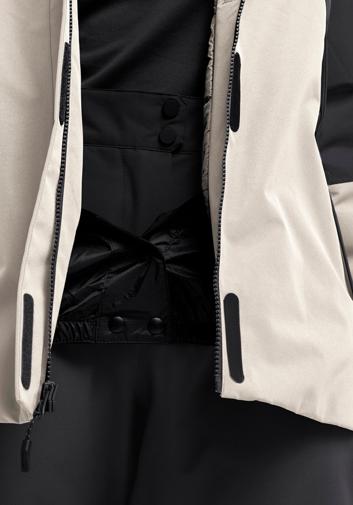 Jack Wolfskin Skijacke »FLOWLINE 2L INS JKT W«, mit Kapuze