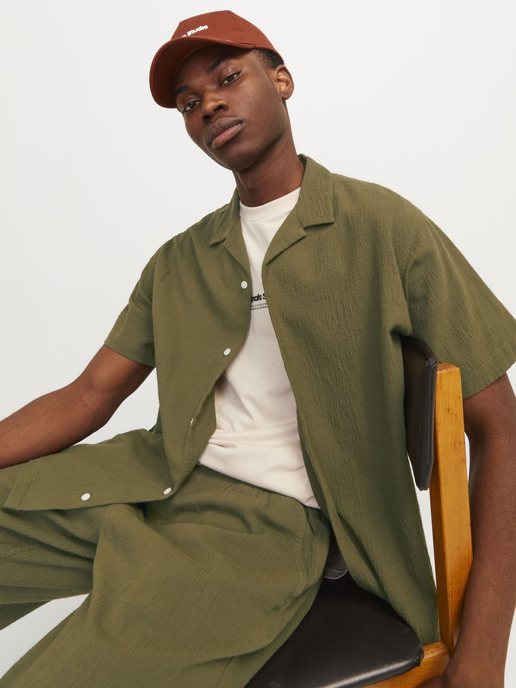 Jack & Jones Kurzarmhemd »JORLUKE CRINKLE RESORT SHIRT SS SN«