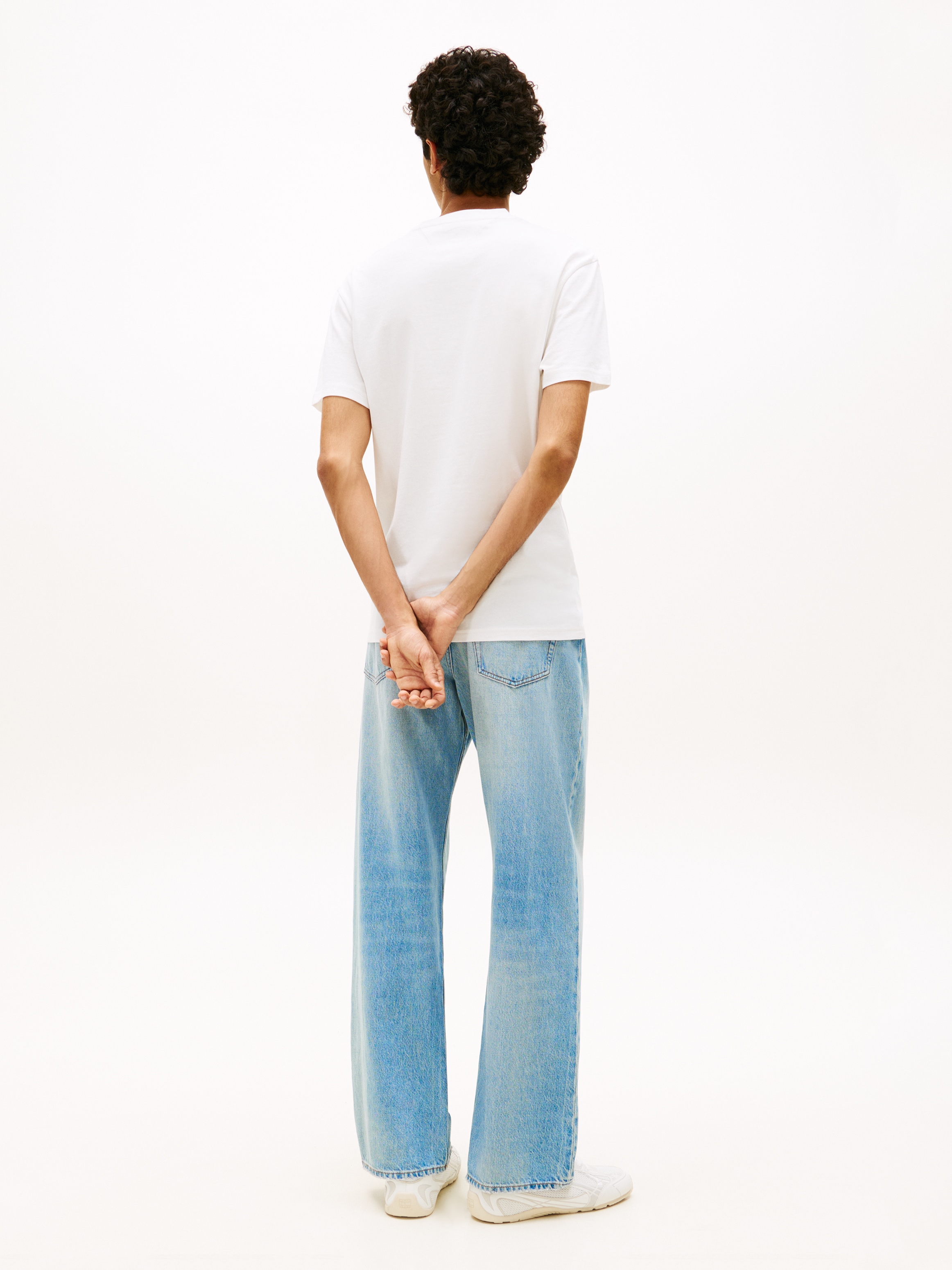 Tommy Jeans T-Shirt »TJM REG LINEAR LOGO TEE EXT« Rundhals, Regular Fit