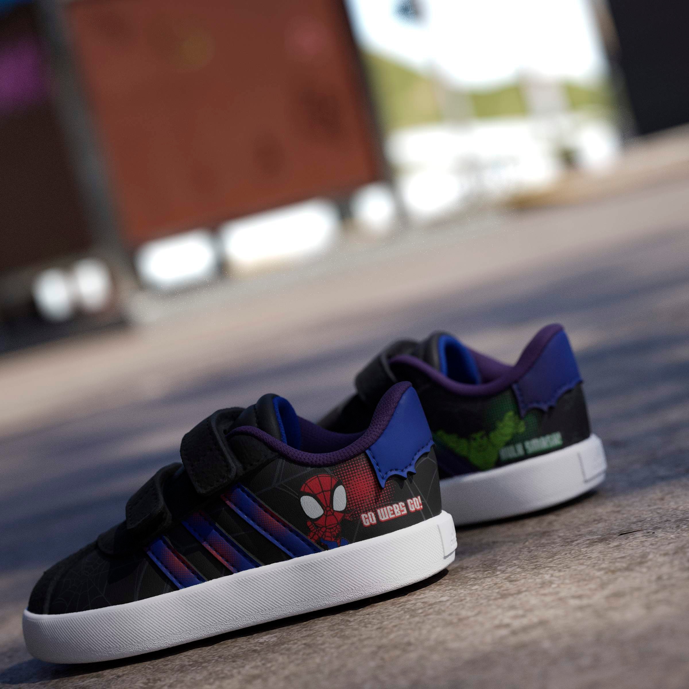 adidas Sportswear Sneaker »ADIDAS MARVEL SPIDER-MAN VL COURT 3.0 KIDS«  Design auf den Spuren des adidas Samba