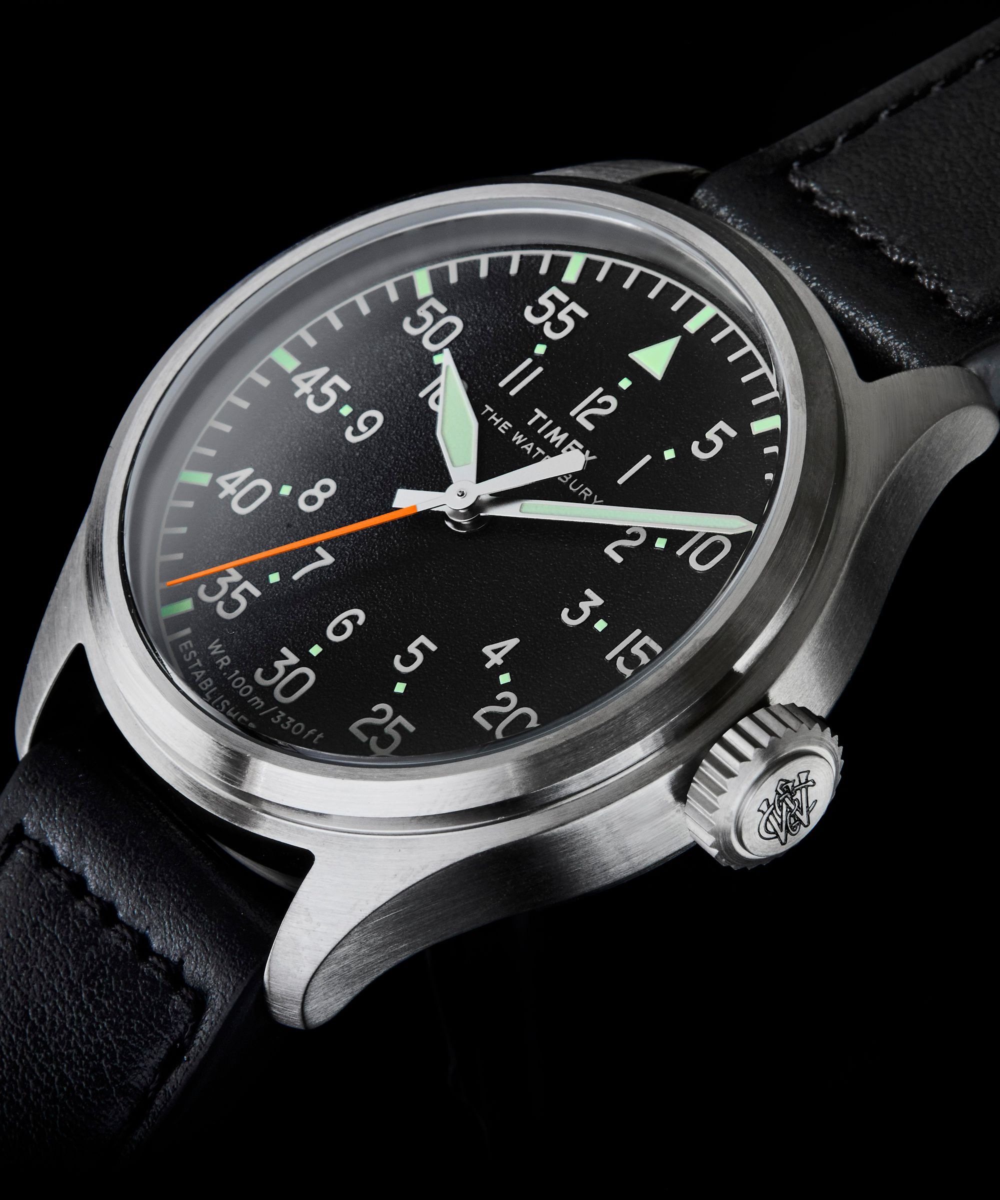 Timex Quarzuhr »Waterbury Ace« Armbanduhr, Herrenuhr, Lederarmband, analog, Tag, Beleuchtung