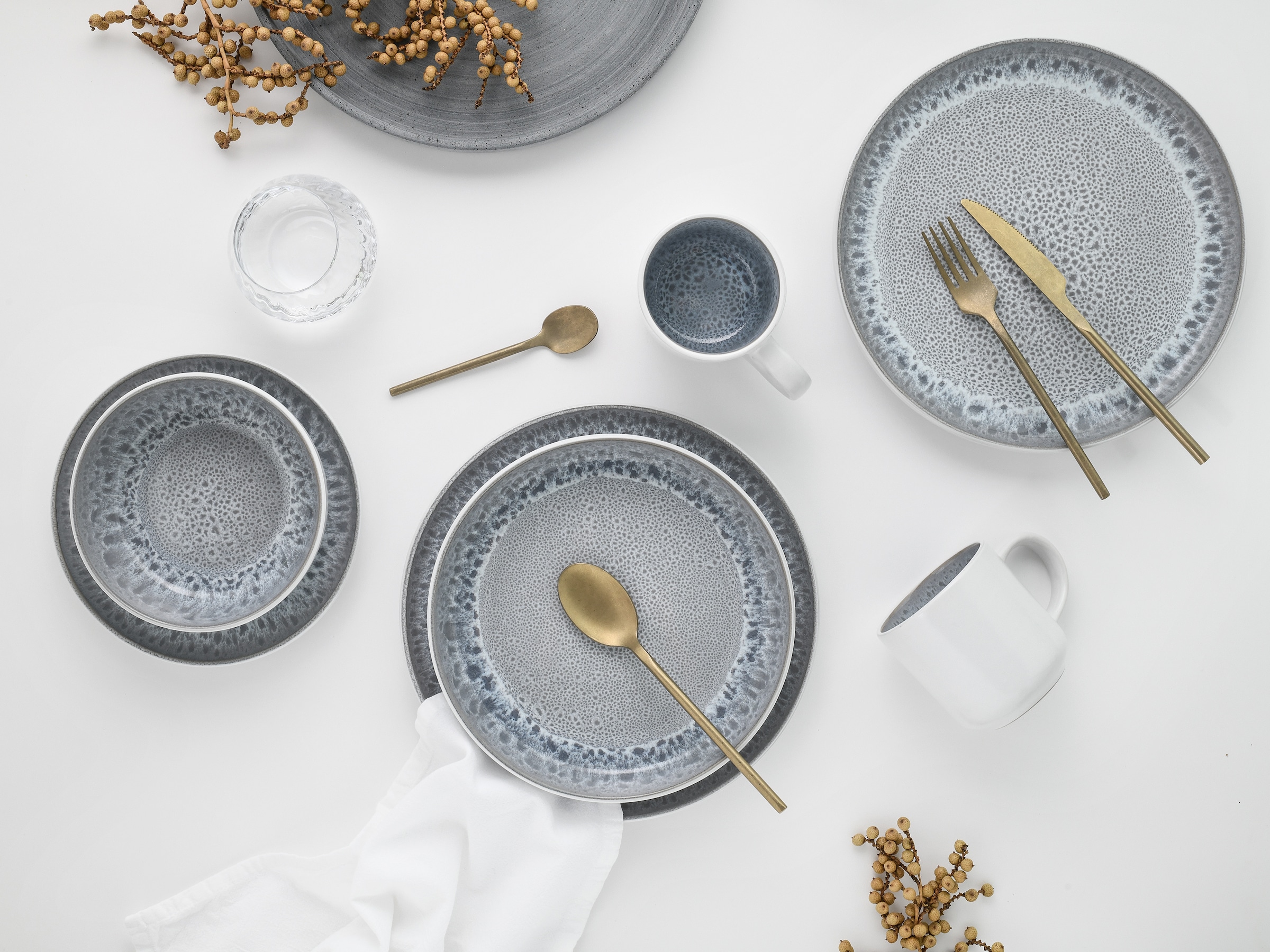 OTTO home Kombiservice »modernes Geschirr-Set, Service Lykk« hohe Haltbarkeit, spülmaschinen- & mikrowellengeeignet, Reaktivglasur