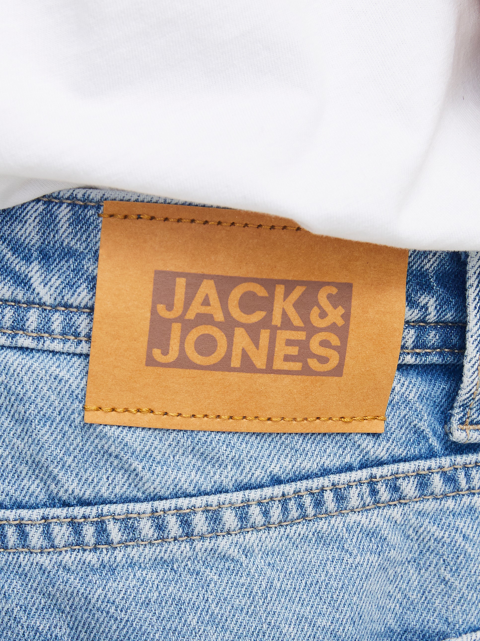 Jack & Jones Junior Relax-fit-Jeans »JJICHRIS sitzt bequem und ist ideal für den Alltag« Abriebeffekte, modisch, relaxed fit, Denim