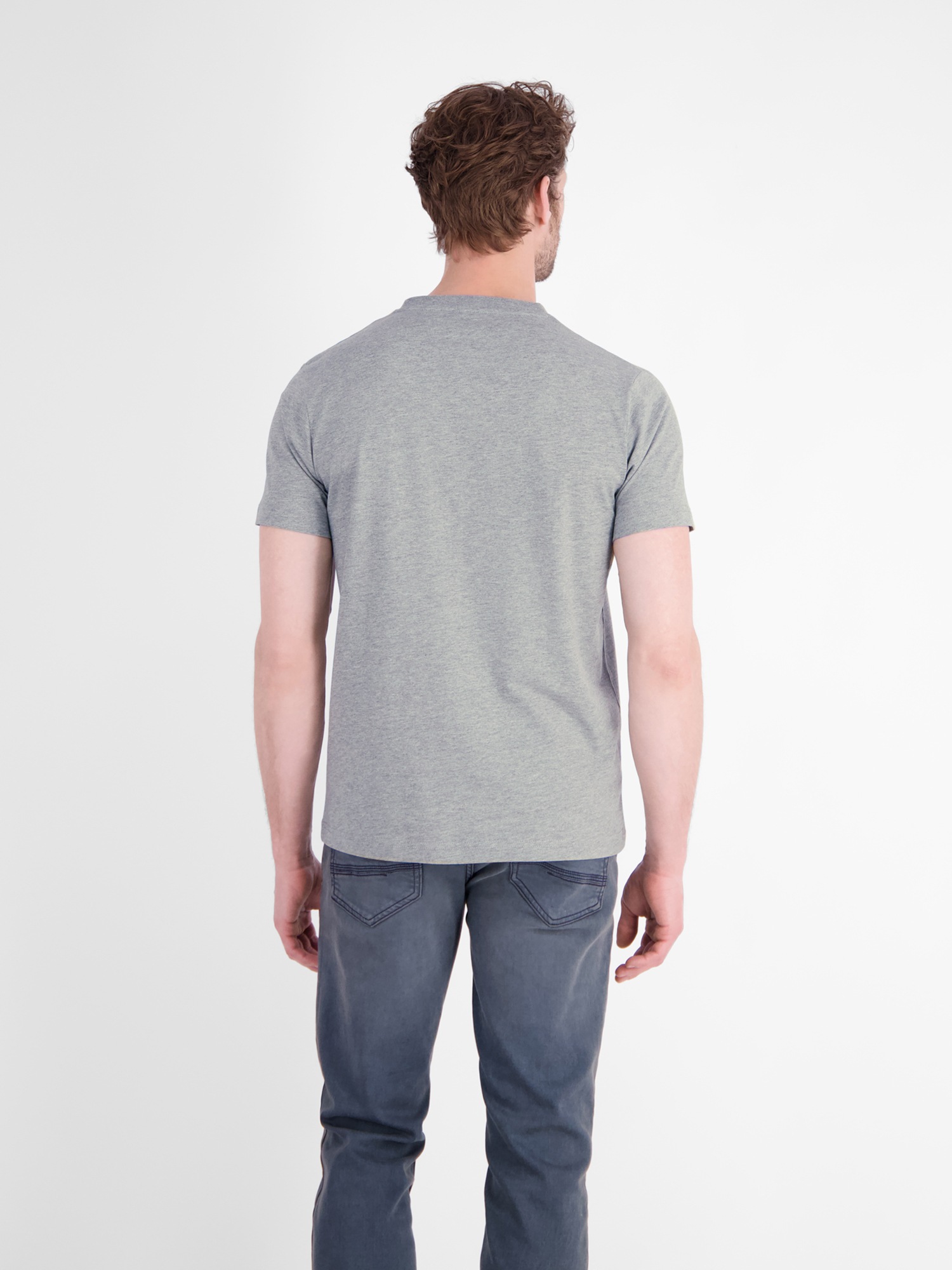 LERROS Rundhalsshirt »T-Shirt aus reiner Baumwolle mit lässigem Slogan-Print«