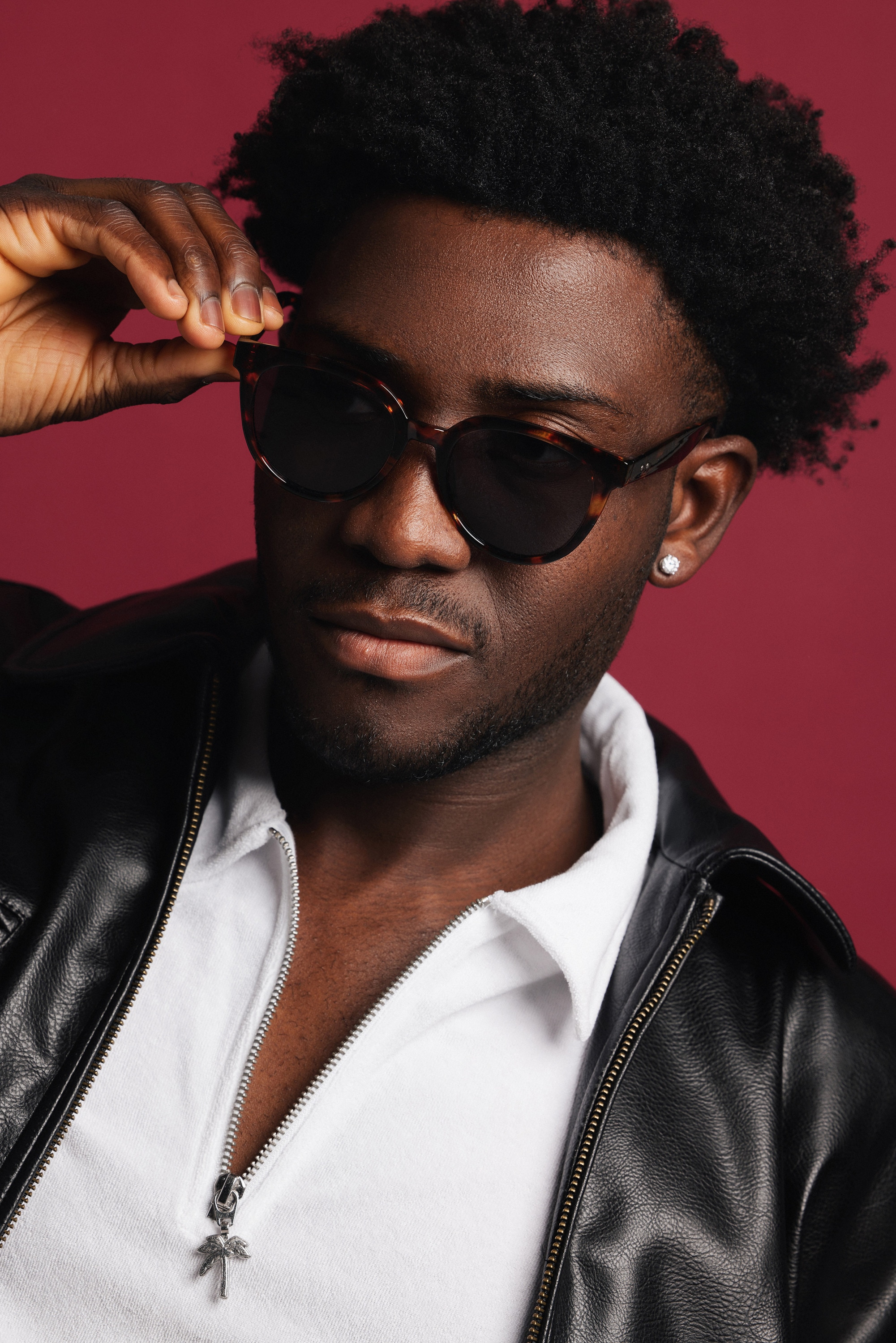 MARC LAUDER Sonnenbrille »MA01-02« 3: dunkles Glas, starke Sonneneinstrahlung