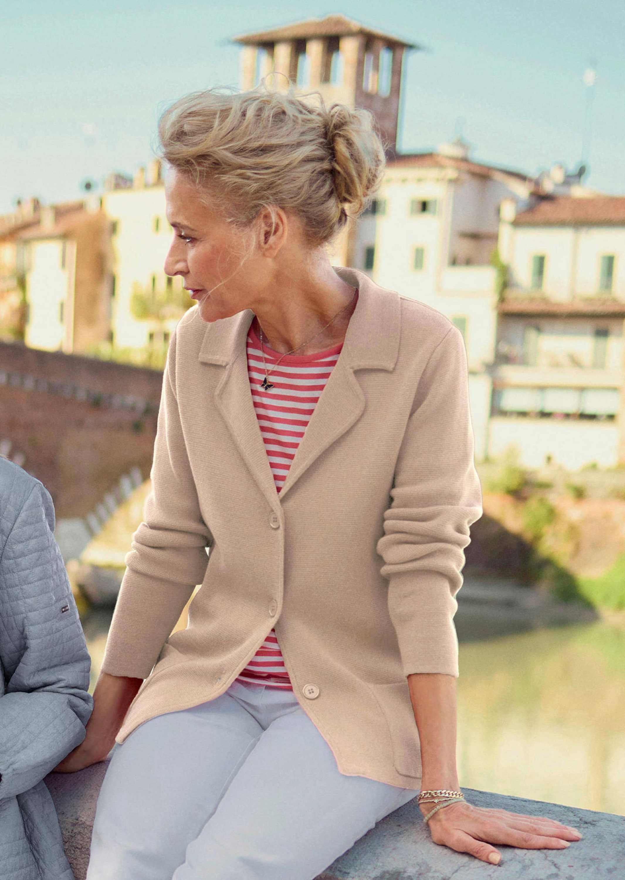 GOLDNER Jackenblazer »Kurzgröße Milano-Ripp-Blazer mit Reverskragen« figurschmeichelender Schnitt