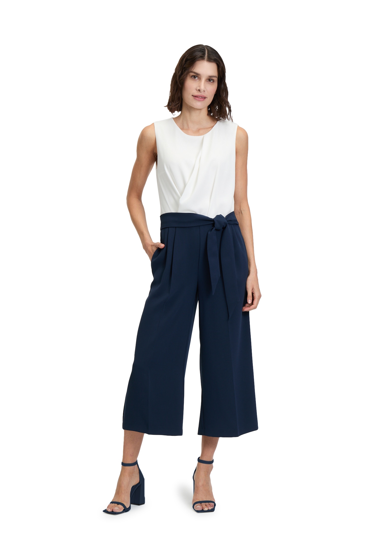 Betty&Co Jumpsuit »Jumpsuit ohne Arm«