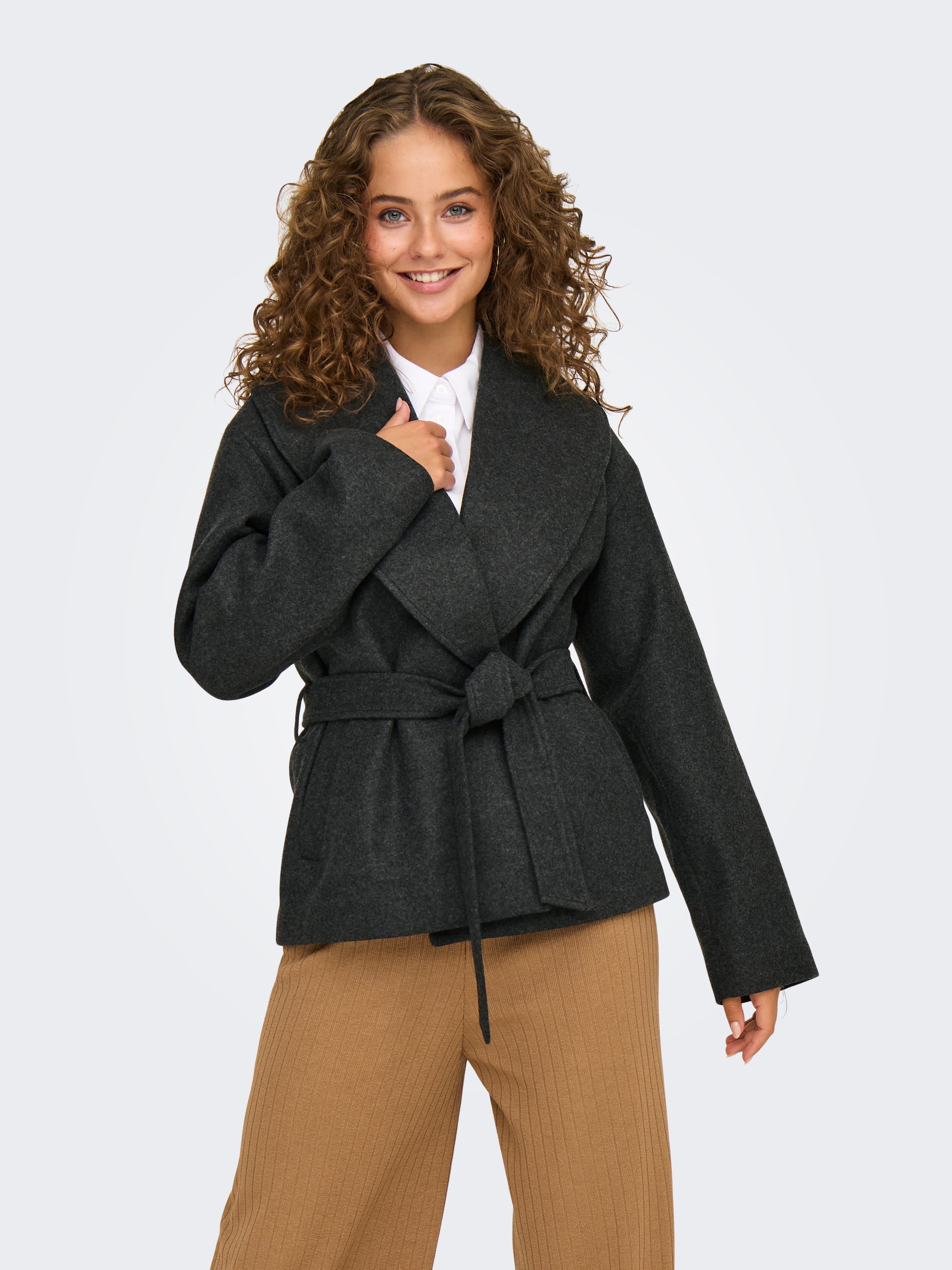 ONLY Kurzmantel »ONLAUGUSTA LIFE SHORT COAT OTW« Kunstfaser