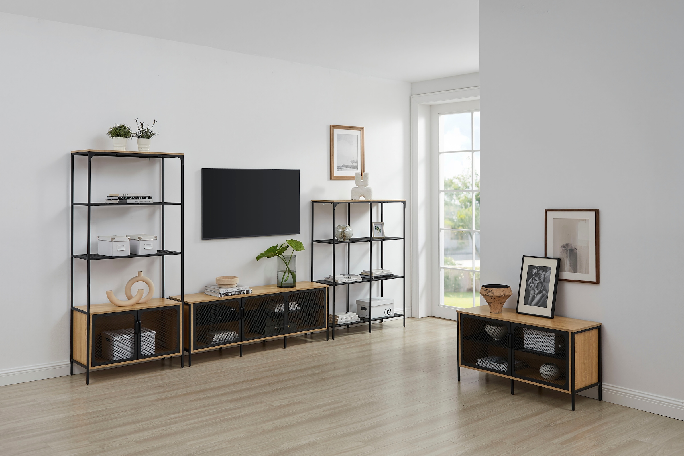 OTTO home TV-Board »Amance« mit natürlichen ABS-Kanten und langlebigem Metallgestell