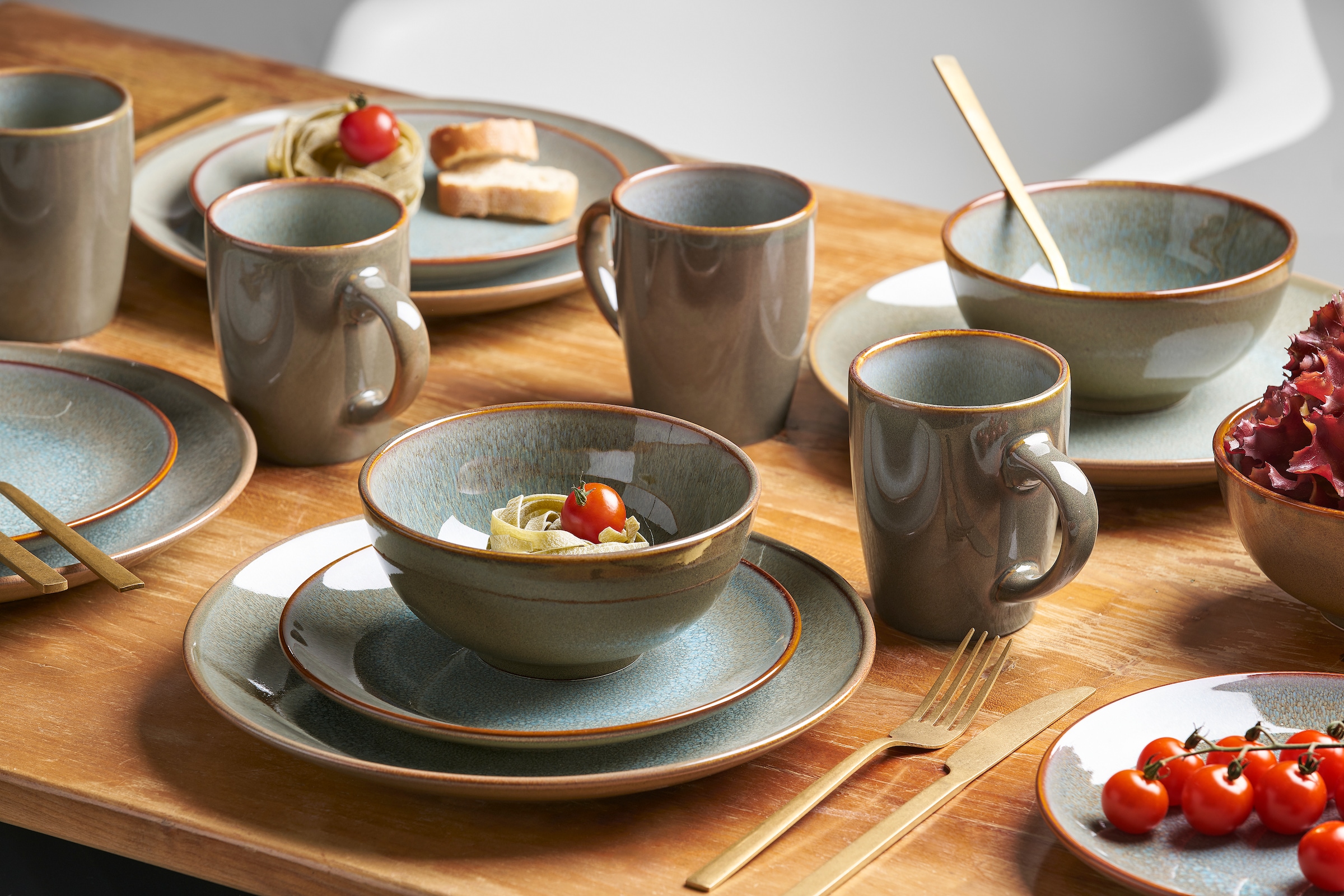 van Well Kombiservice »Geschirr-Set Olbia Lago, 16-teilig« rund, braun / reaktiv, spülmaschinen- und mikrowellengeeignet