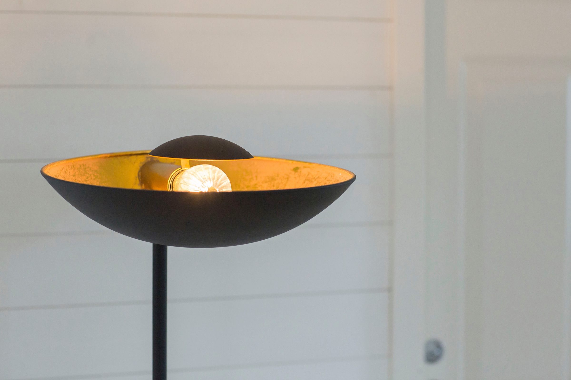 By Rydens Stehlampe »Captain«, 1 flammig, Leuchtmittel E27 | ohne Leuchtmittel, Stehleuchte mit schwarz goldenem Schirm