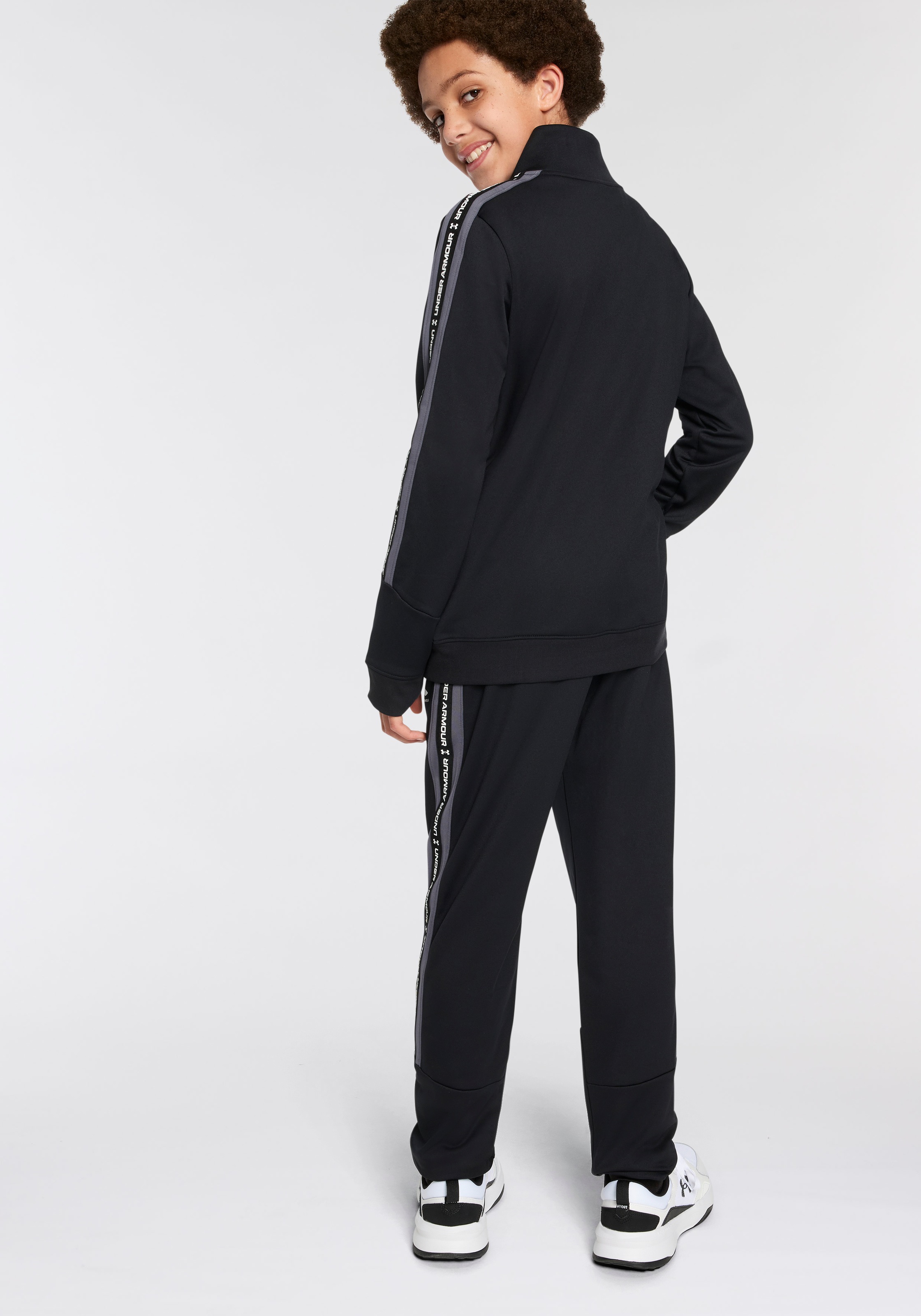 Under Armour® Trainingsanzug »UA B ICON KNIT TRACKSUIT«, 1 Stk.
