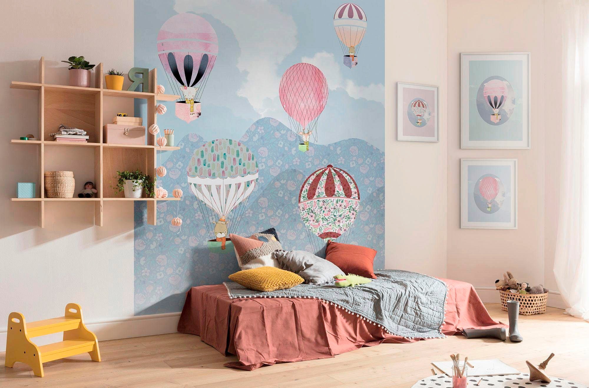 Komar Poster »Happy Balloon Schlafzimmer, XXL (1 Jahren | Rose«, mit Wohnzimmer 3 St.), Kinderzimmer, online Figuren, Garantie kaufen