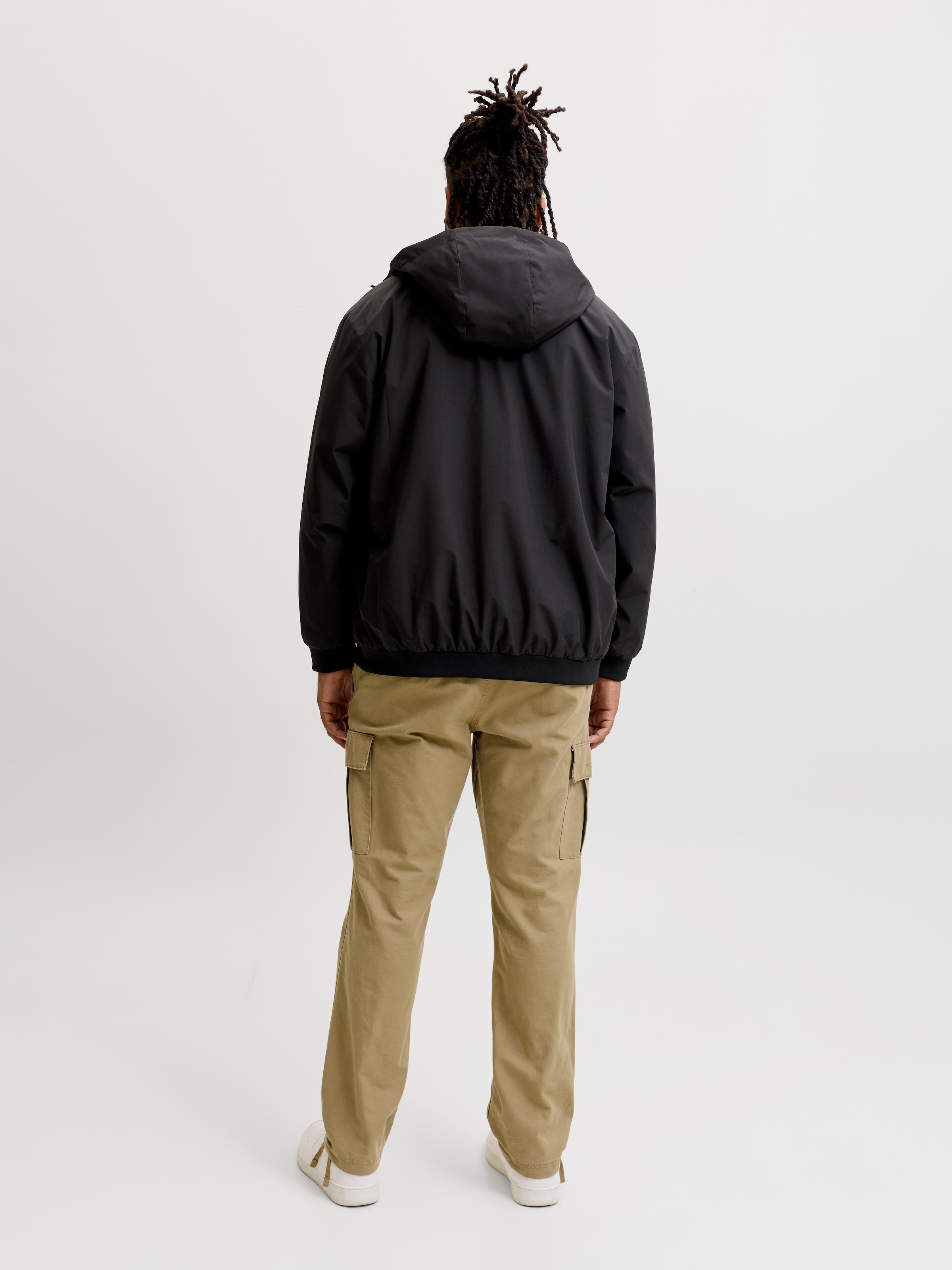 Jack & Jones PlusSize Blouson »JJECHARGE LIGHT JACKET HOOD NOOS PLS« mit Kapuze Kunstfaser, regular fit