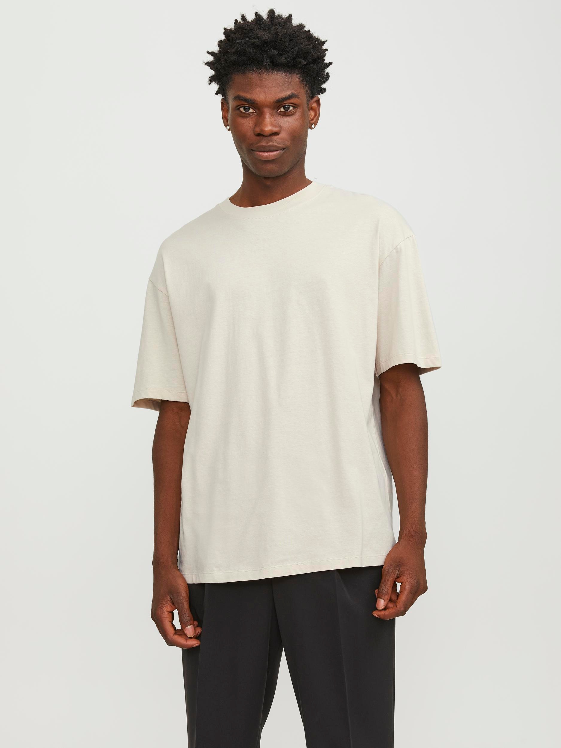 Jack & Jones Oversize-Shirt »JJEBRADLEY TEE SS O-NECK NOOS«, mit Rundhalsausschnitt