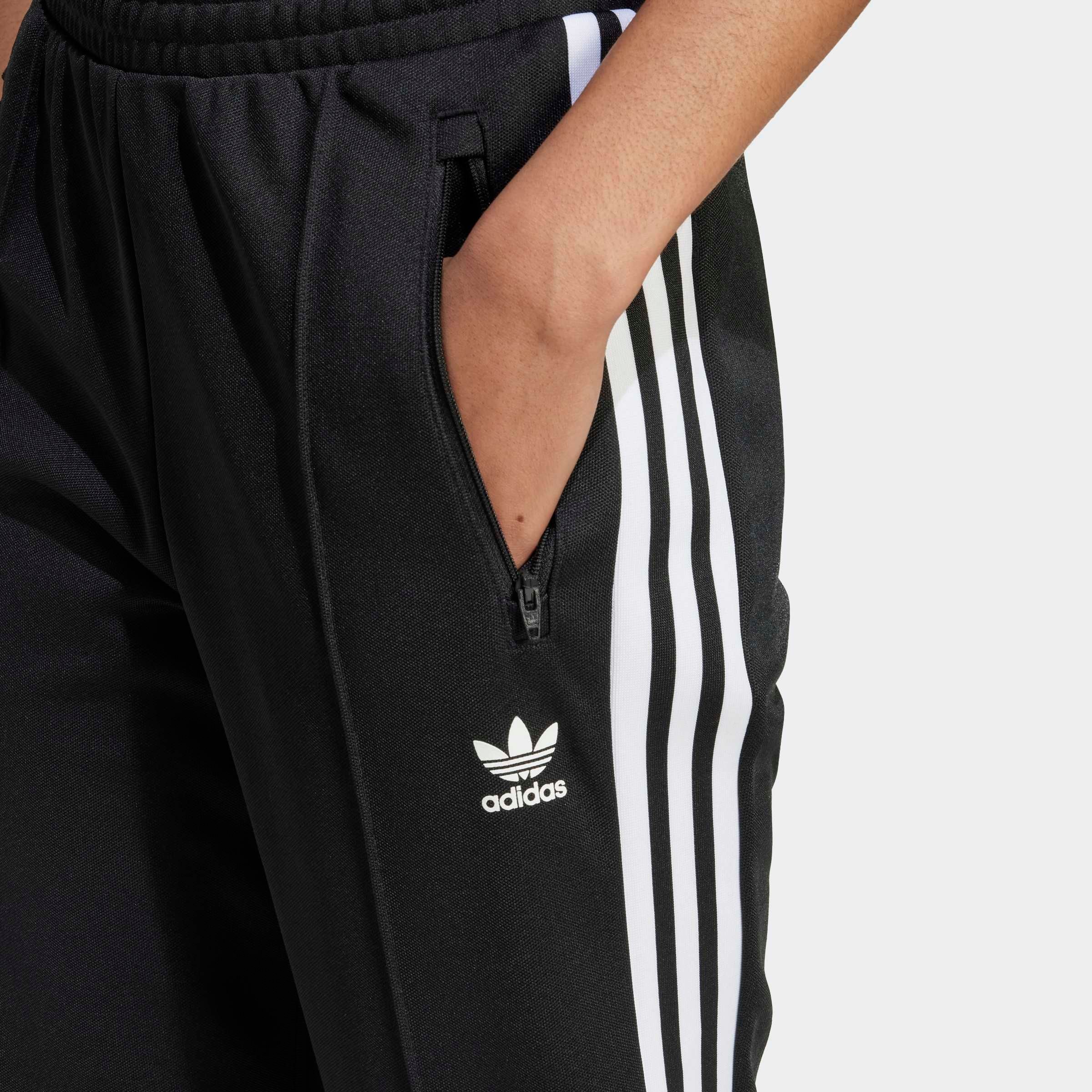 adidas Originals Sporthose »CLASSIC TP«, (1 tlg.), Retro Style, der gerade Schnitt mit schmal zulaufenden Bein