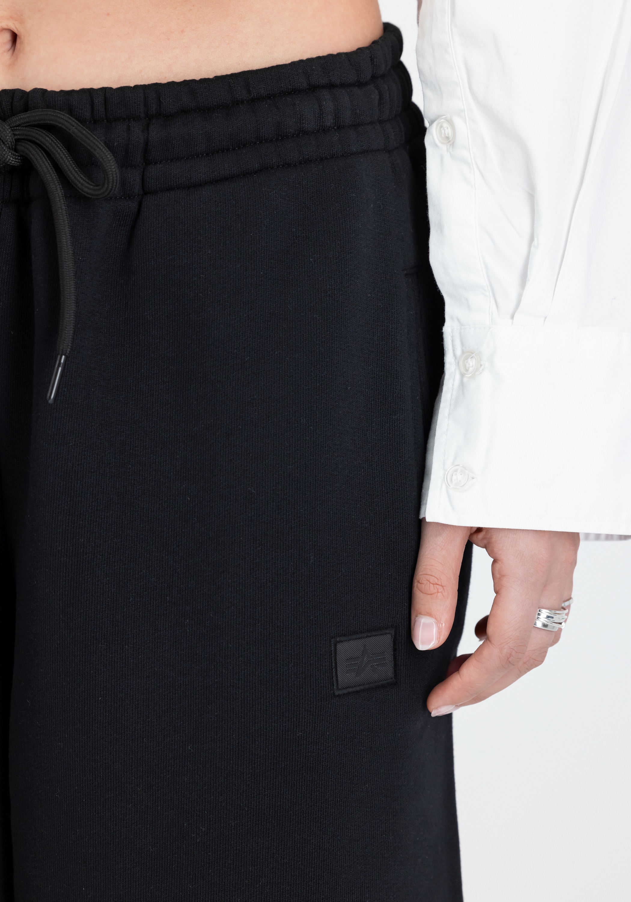 Alpha Industries Jogginghose »Alpha Industries Women - Jogger Alpha Essentials RL Jogger Wmn«