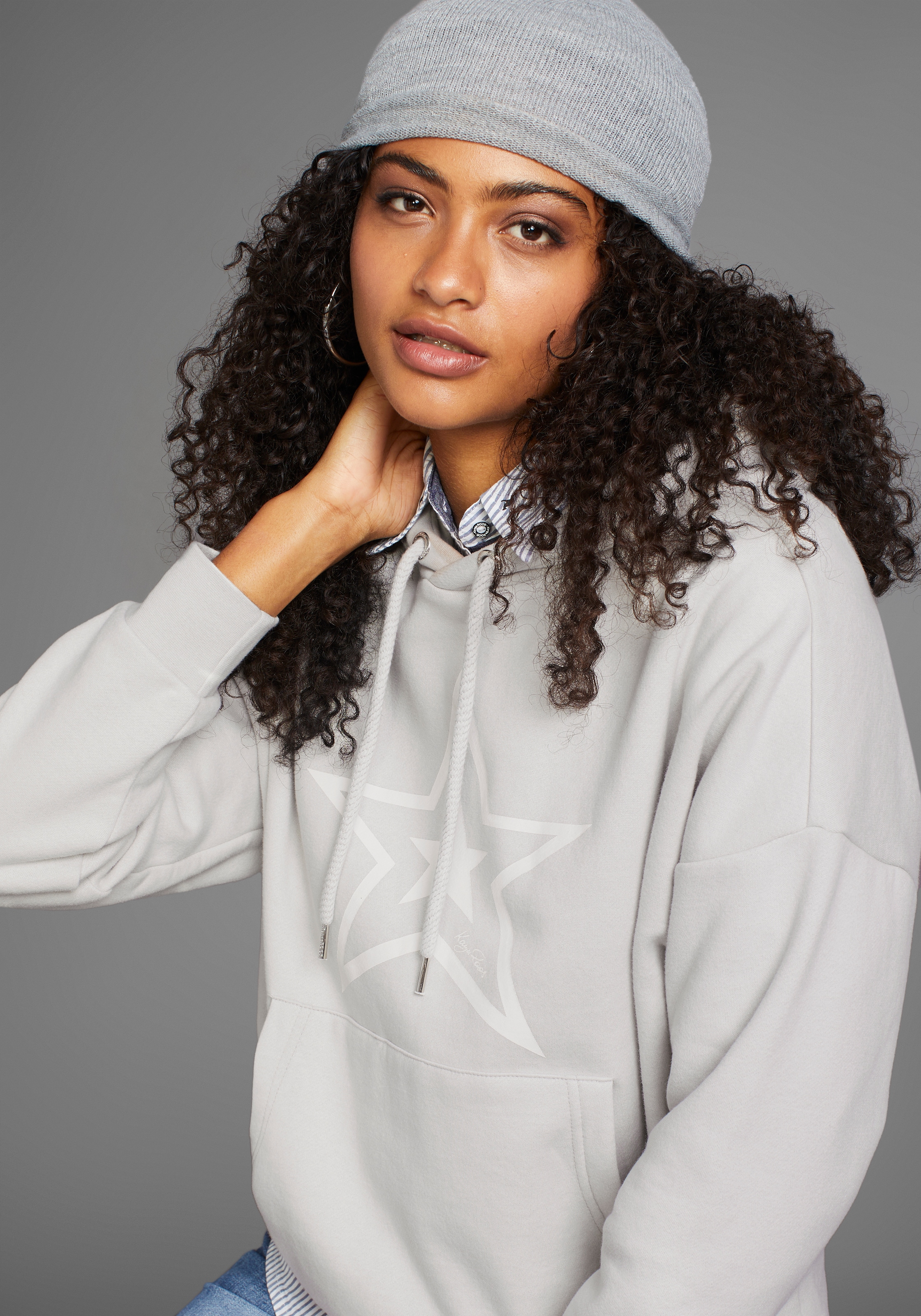 KangaROOS Kapuzensweatshirt , mit Stern-Print
