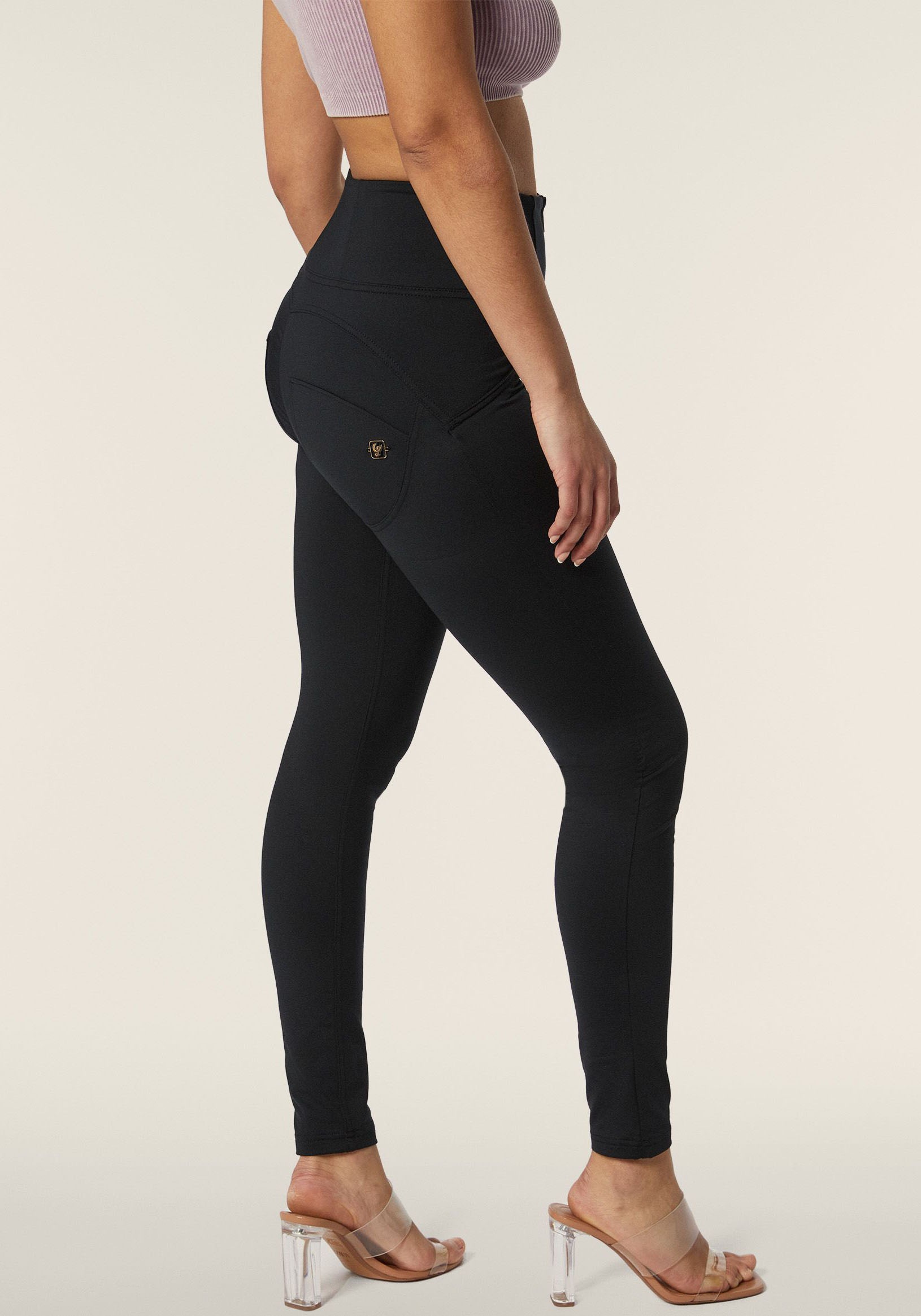 Freddy Leggings »WRUP SUPERSKINNY HIGHWAIST«, mit Lifting & Shaping Effekt