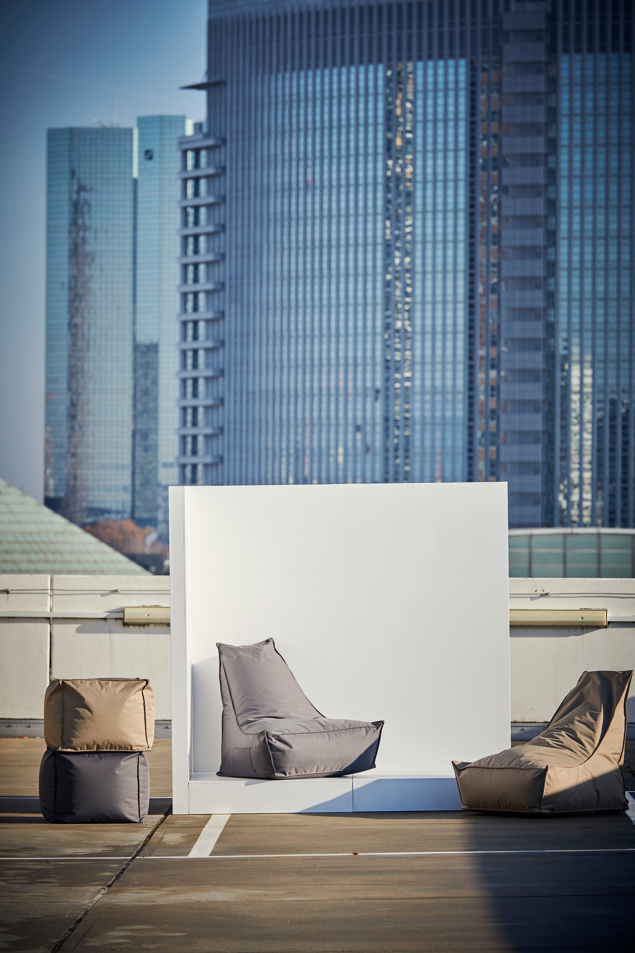 Fiam Sitzsack »GORDON«, in 2 Farben, Breite ca. 80 cm, 10 % Spende für Kleine Helden e.V.