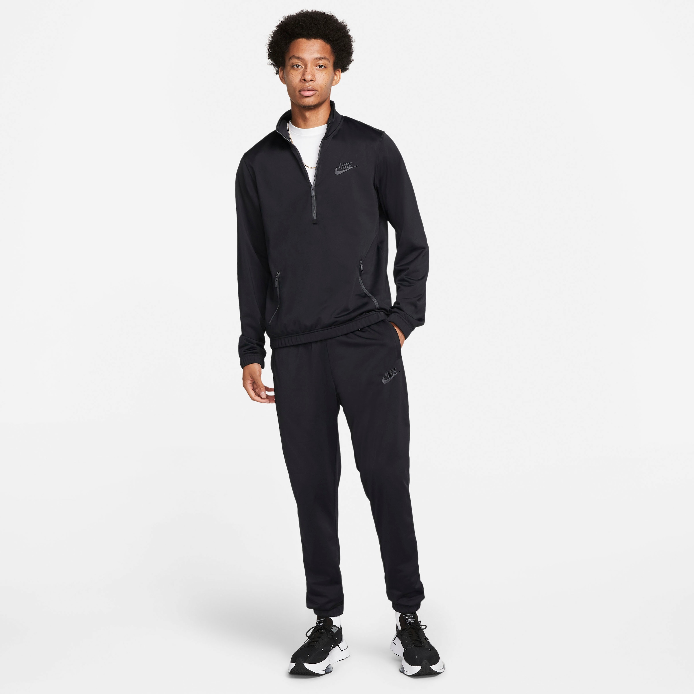 Nike Sportswear Trainingsanzug »Sport Essentials Men\'s Poly-Knit Track  Suit«, (Set, 2 tlg.) bei