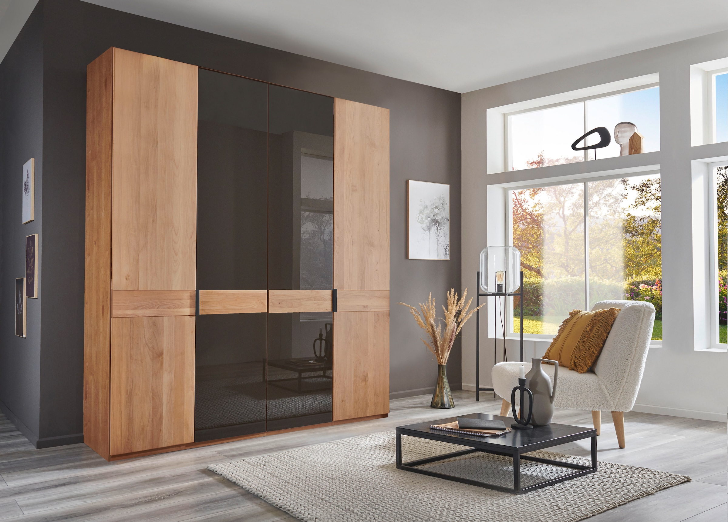 WIEMANN Drehtürenschrank »Cardiff, Massivholztüren in Kombination mit Glas- oder Spiegeltüren«, (4 Breiten, 2 Höhen 216/236cm auswählbar), hochwertiges Design in langlebiger Qualität, viel Stauraum