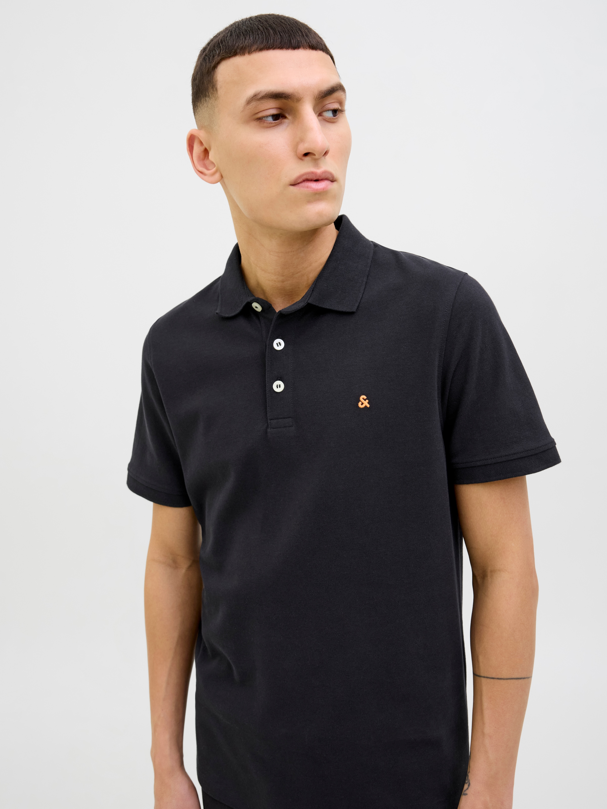 Jack & Jones Poloshirt »JJEPAULOS POLO SS NOOS«, mit Logo Stickerei