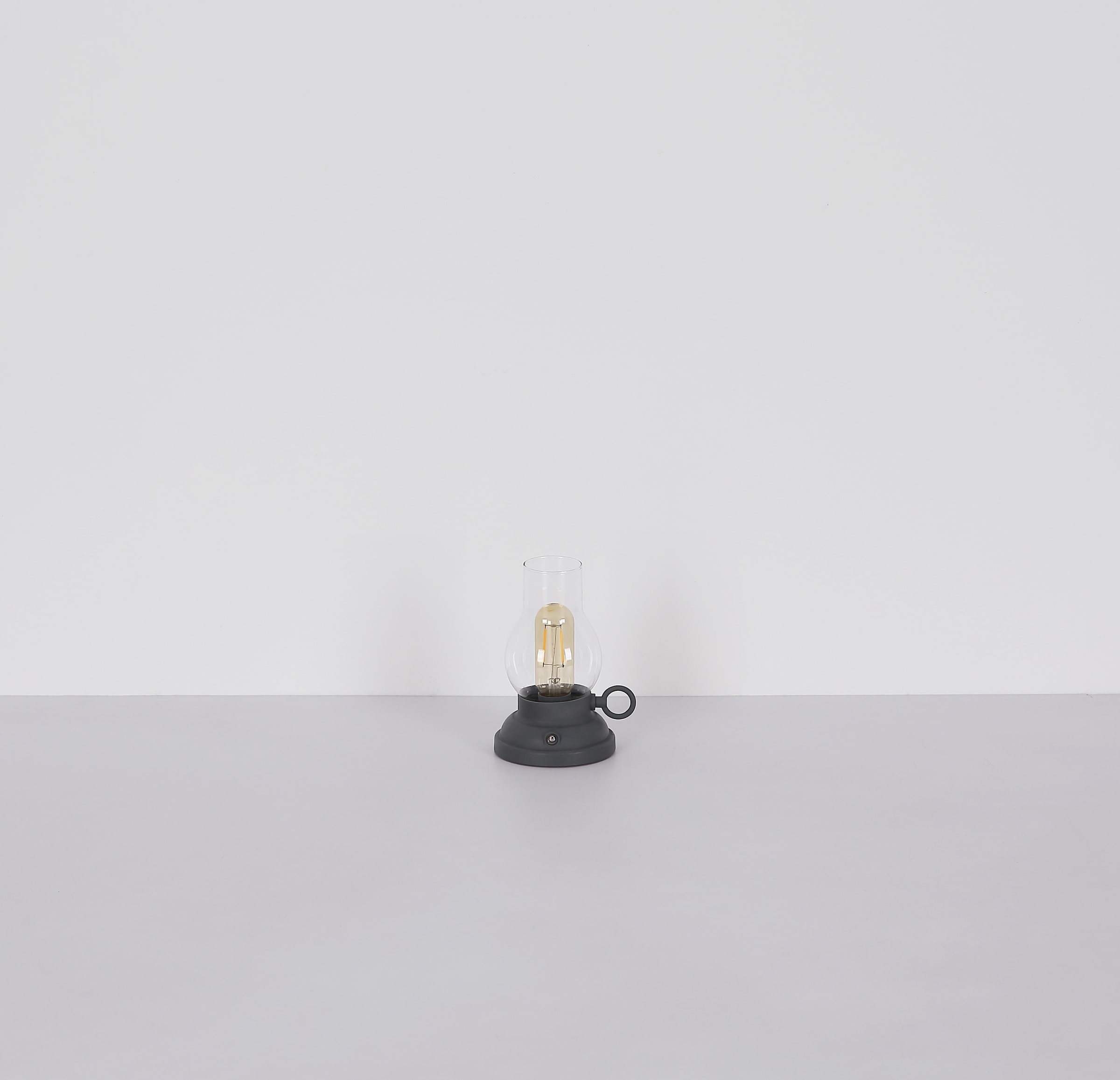 GLOBO LIGHTING LED Tischleuchte »PETRO« LED-Modul 1 Stk. Warmweiß Akkutischleuchte, mobile Leuchte, Petroleumlampen-Design