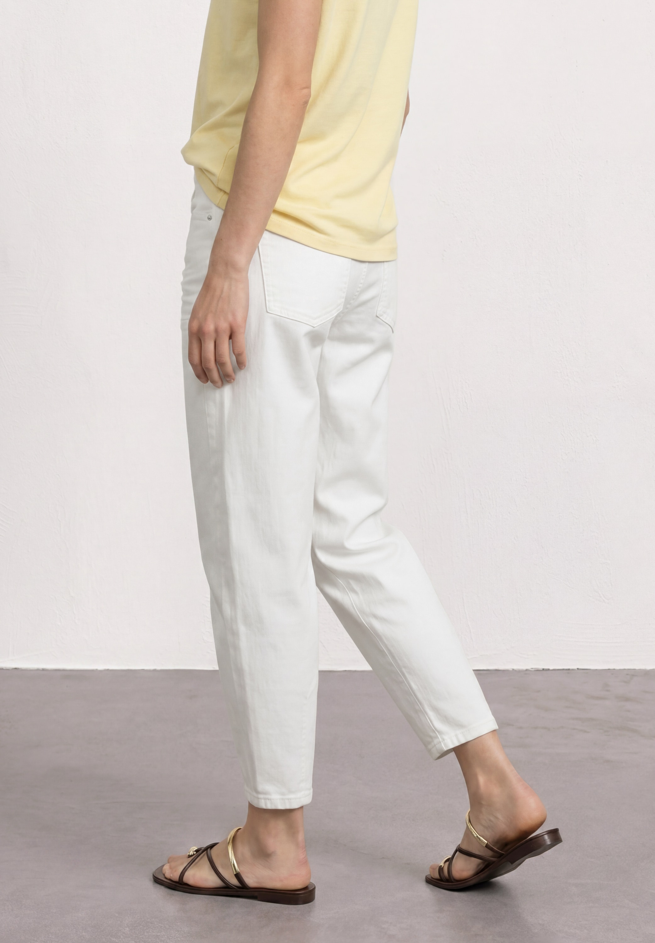 STREET ONE Loose-fit-Jeans »Style Karlie« High Waist Barrel Leg Jeans mit Viskose