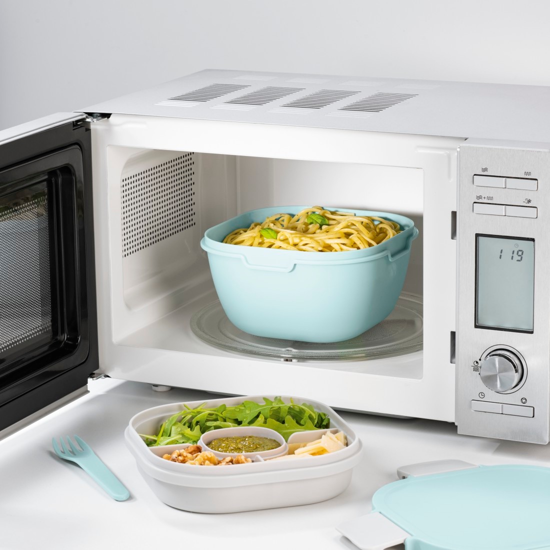 Xavax Salatbox »Salatbox To Go 1400 ml (3-teilige Salatschüssel)«, (4 tlg.), Inklusive Gabel, Dressingbehälter und ein Einsatz