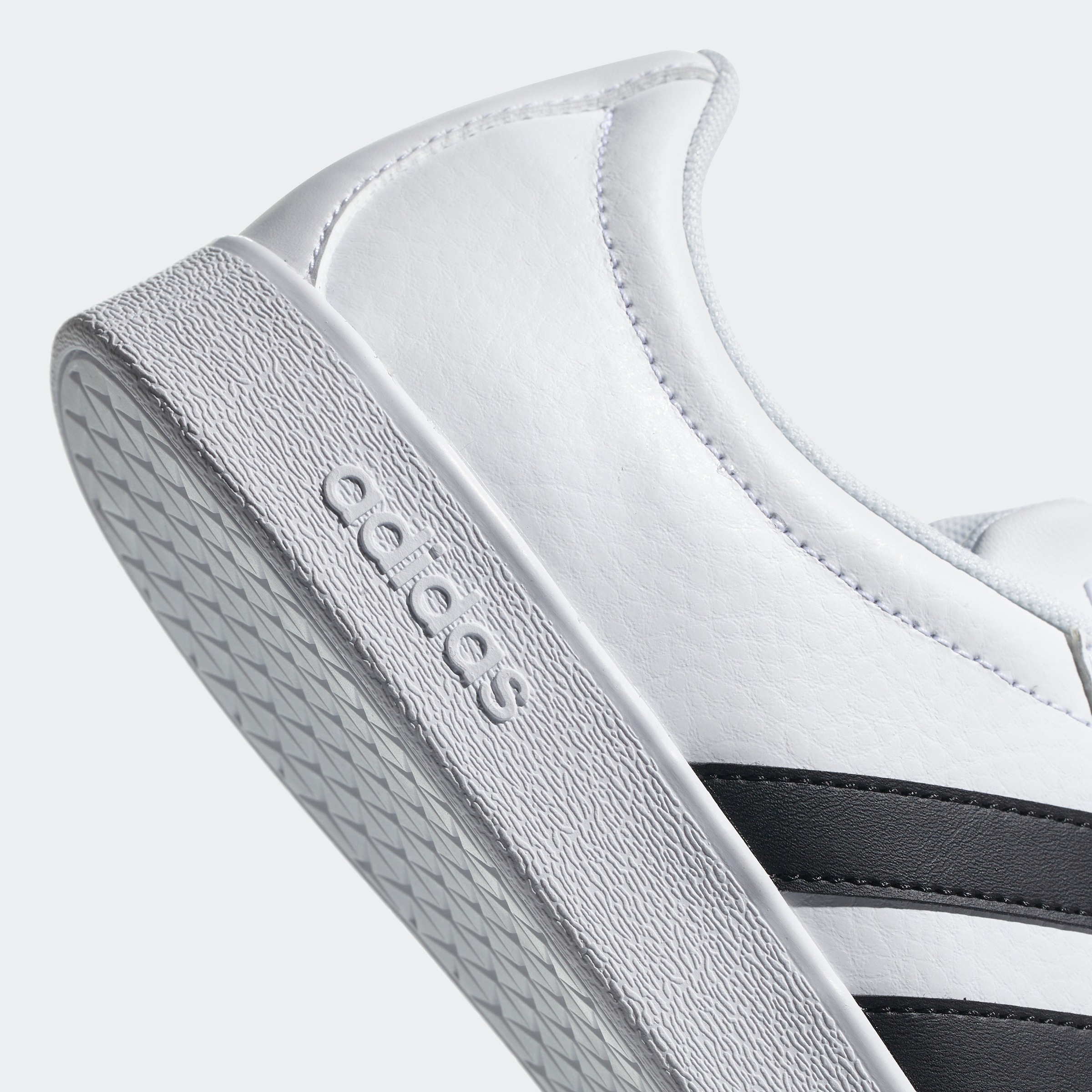 adidas Sportswear Sneaker »VL COURT 2.0«, Design auf den Spuren des adidas Samba