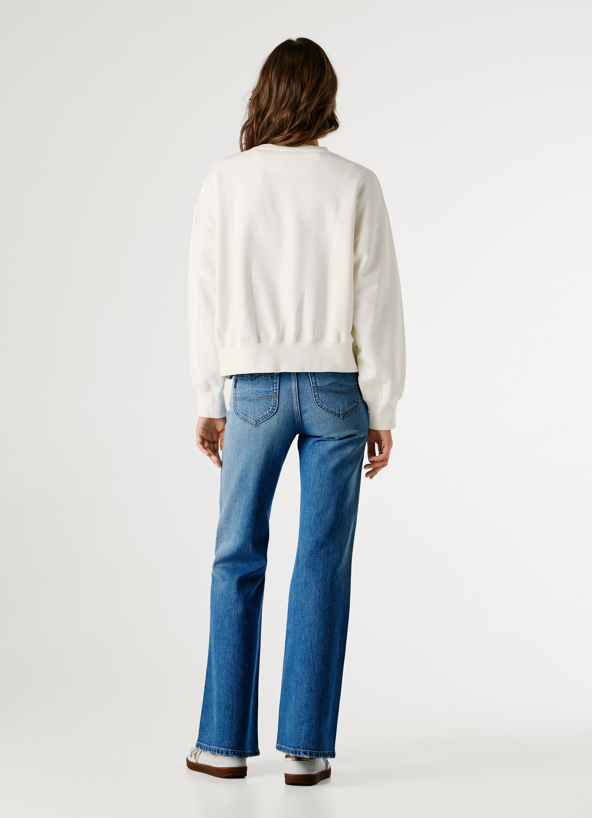 Pepe Jeans Sweatshirt »BERNIS«, mit Rundhals, bestickt
