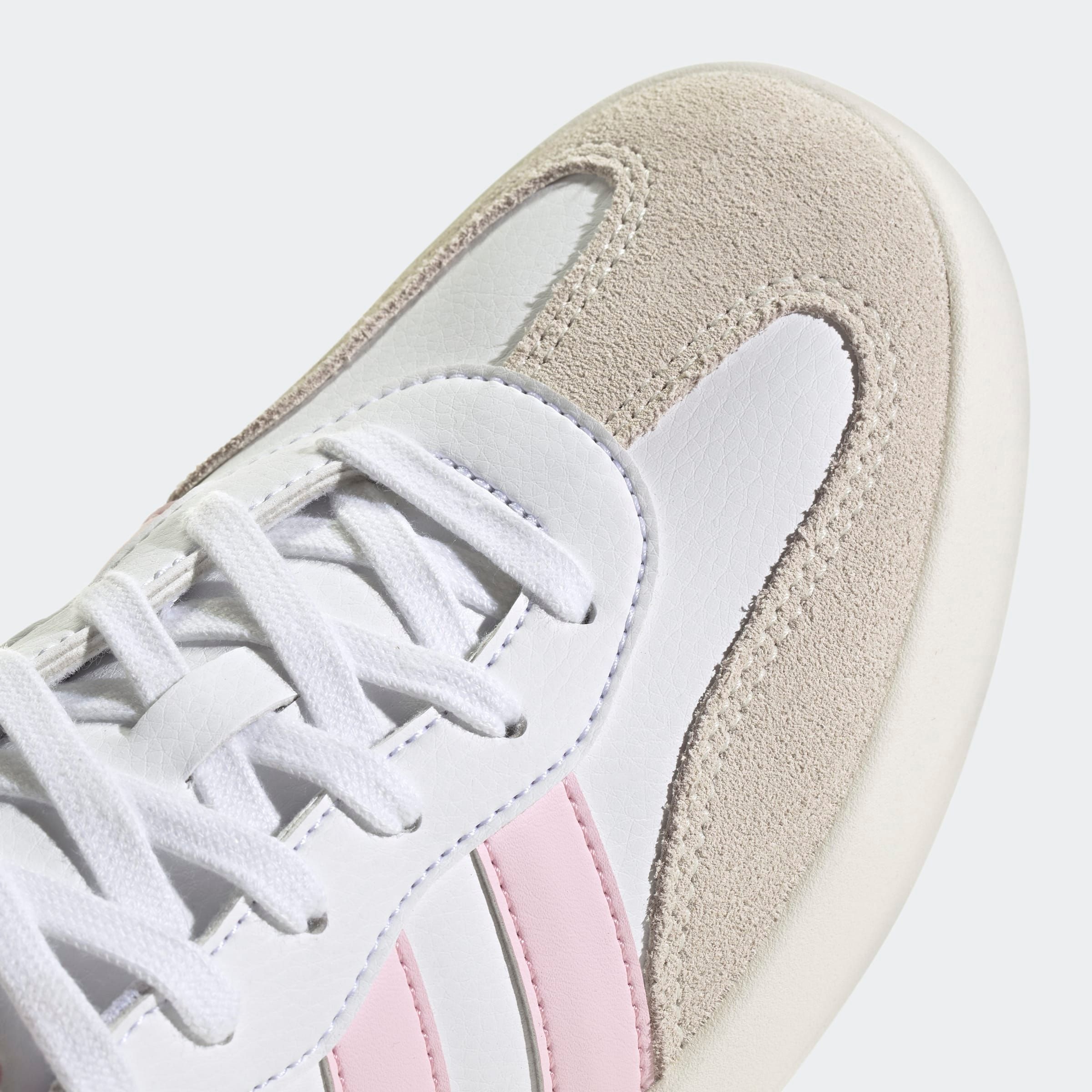 adidas Sportswear Sneaker »BARREDA«, Design auf den Spuren des adidas Handball Spezial